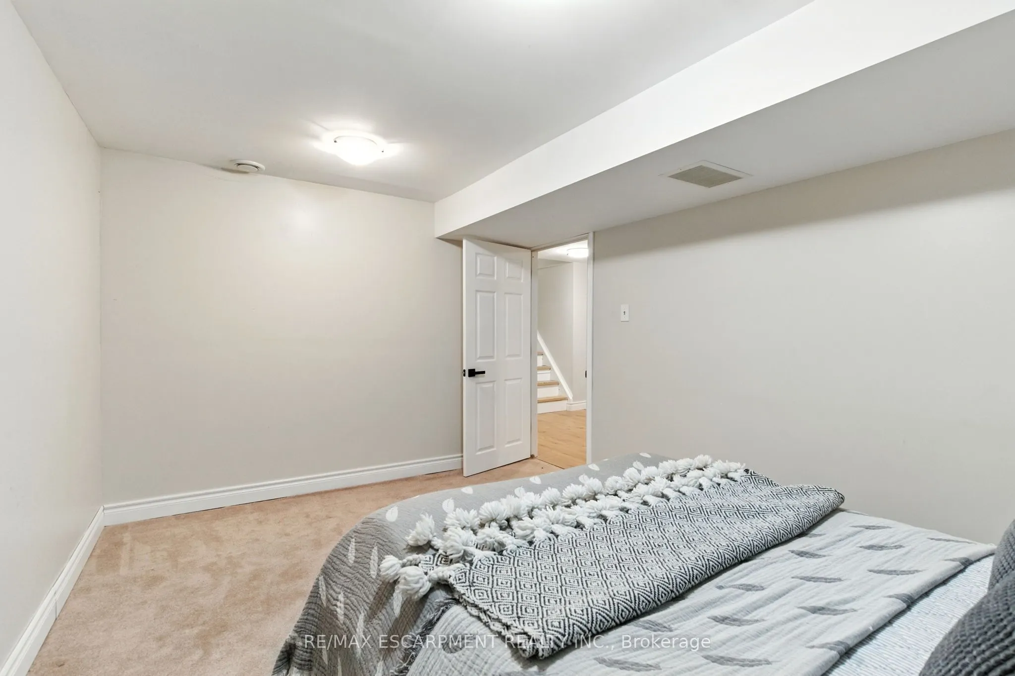 1423 Thornton Road