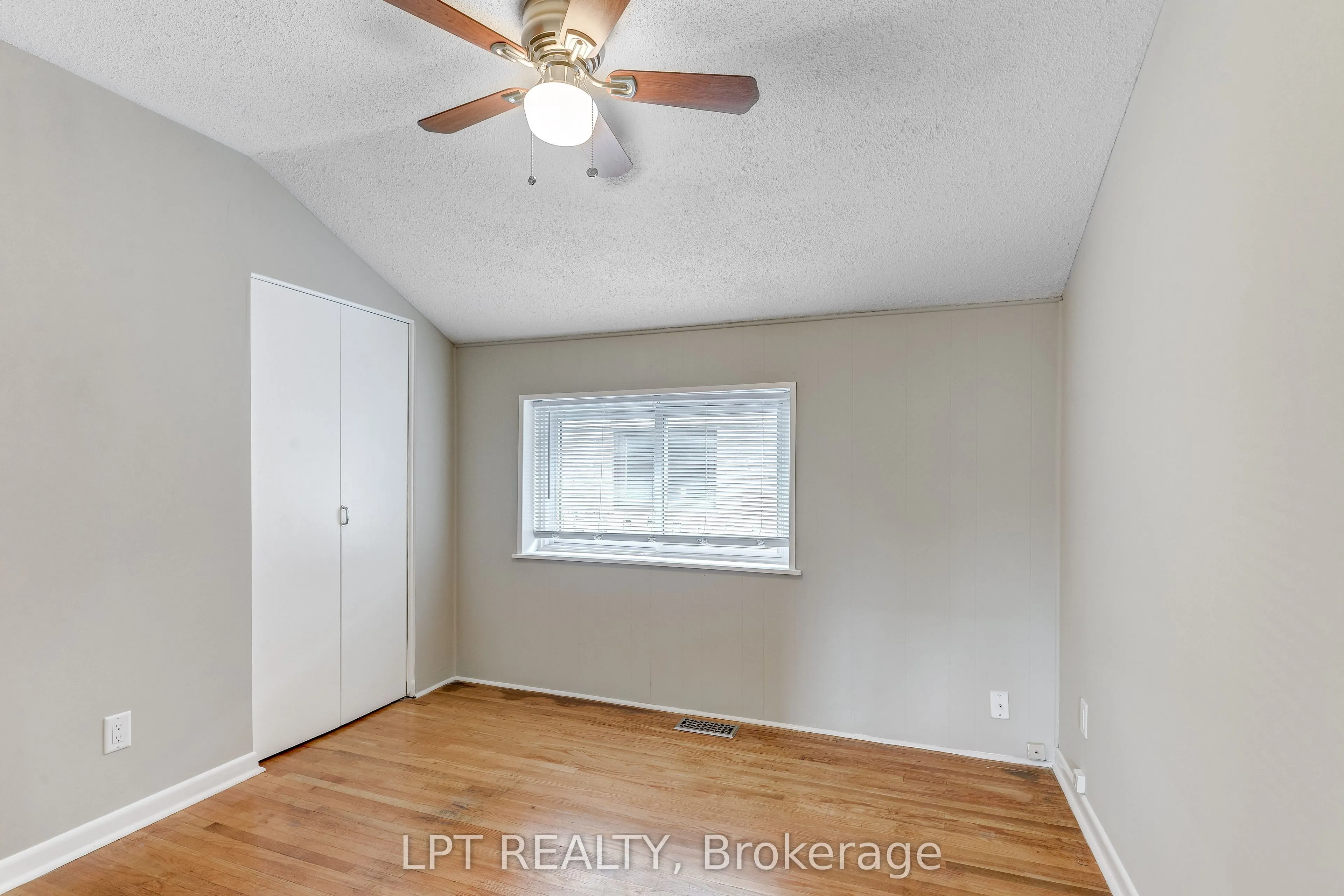31 Burgby Avenue