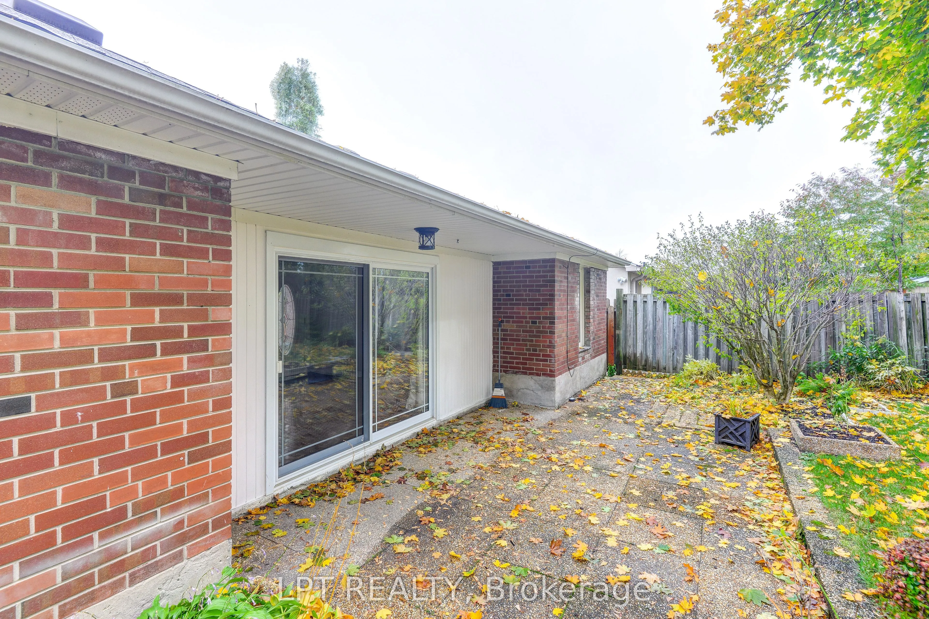 31 Burgby Avenue