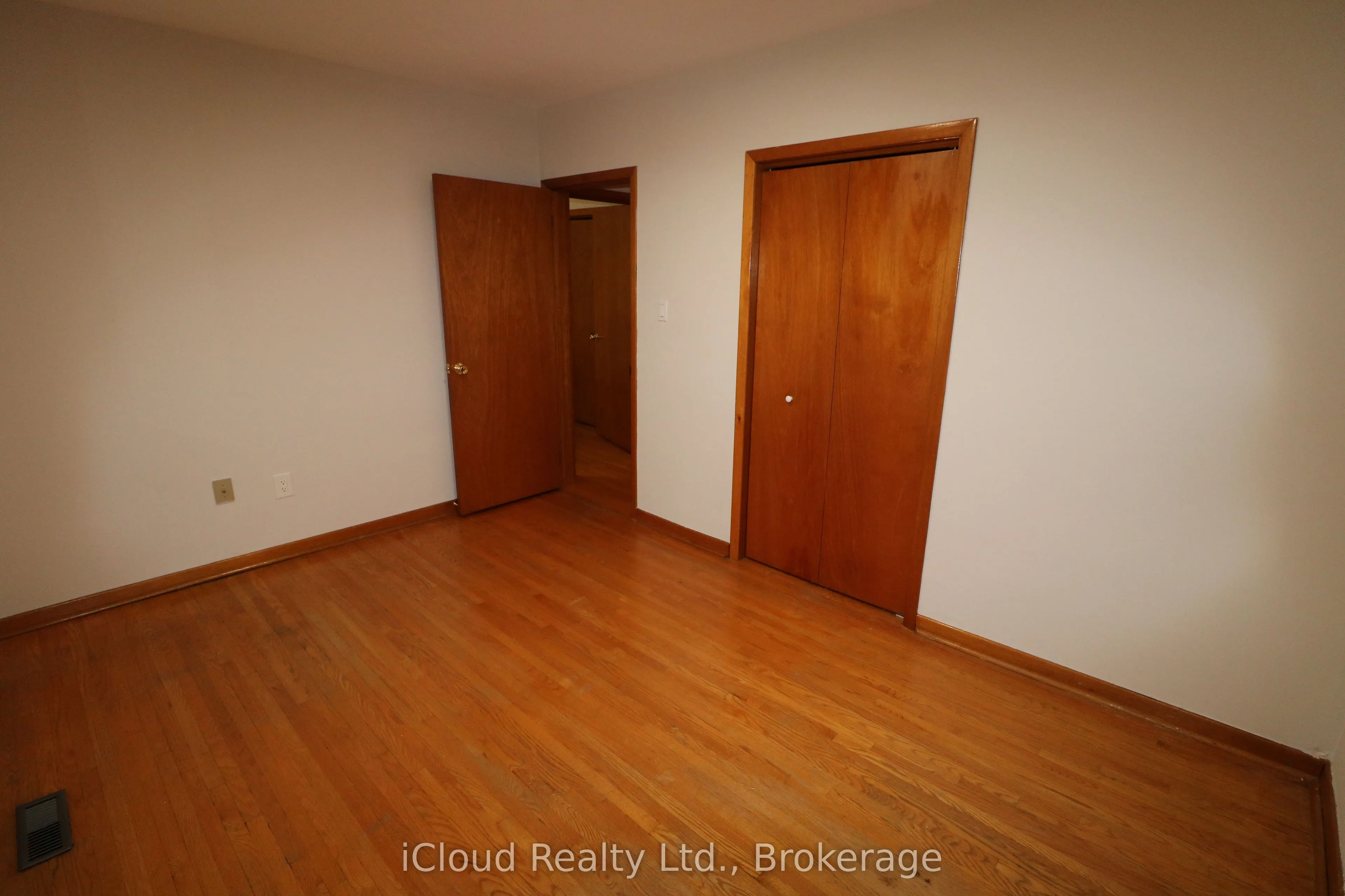 61 Rockbank Crescent