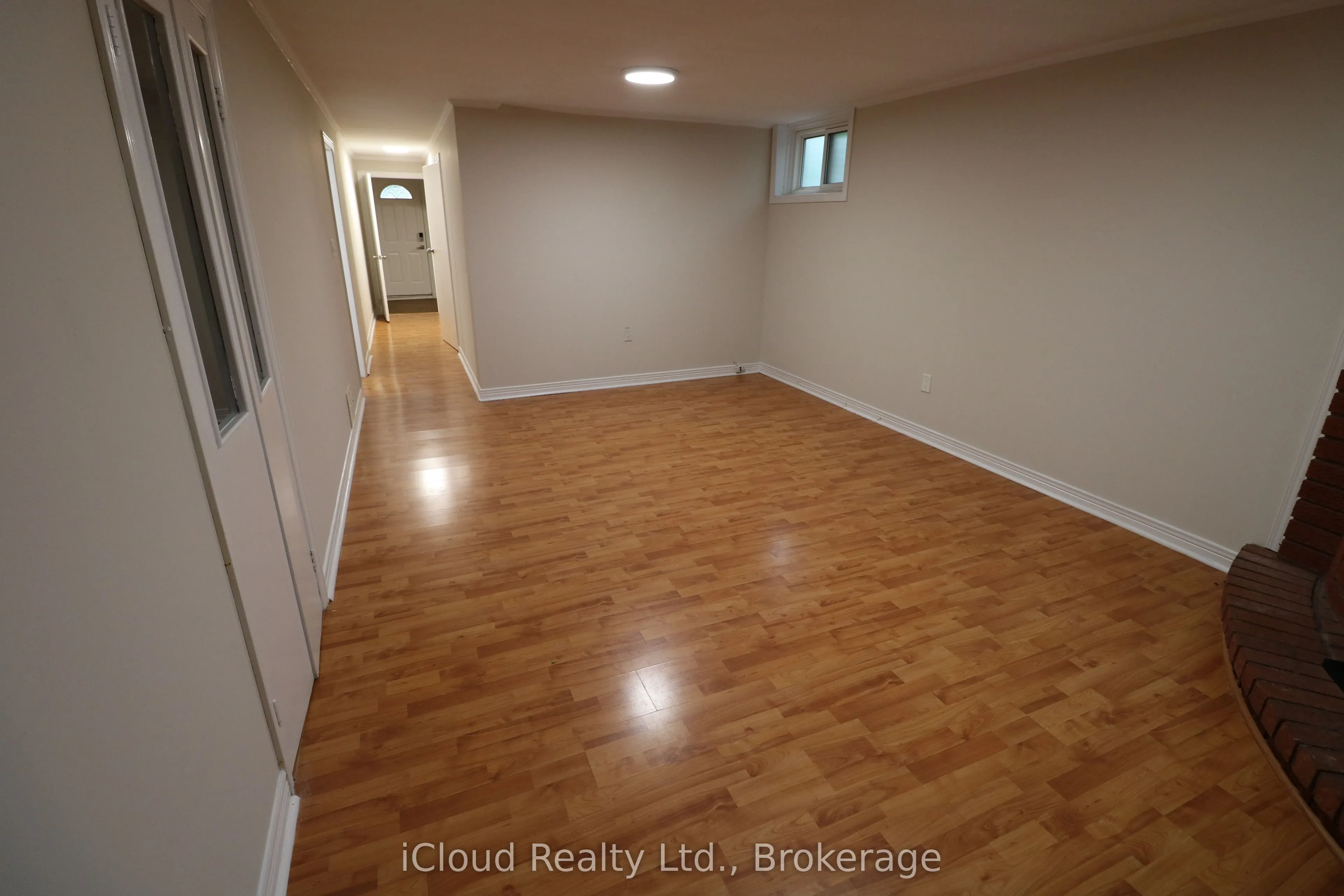61 Rockbank Crescent