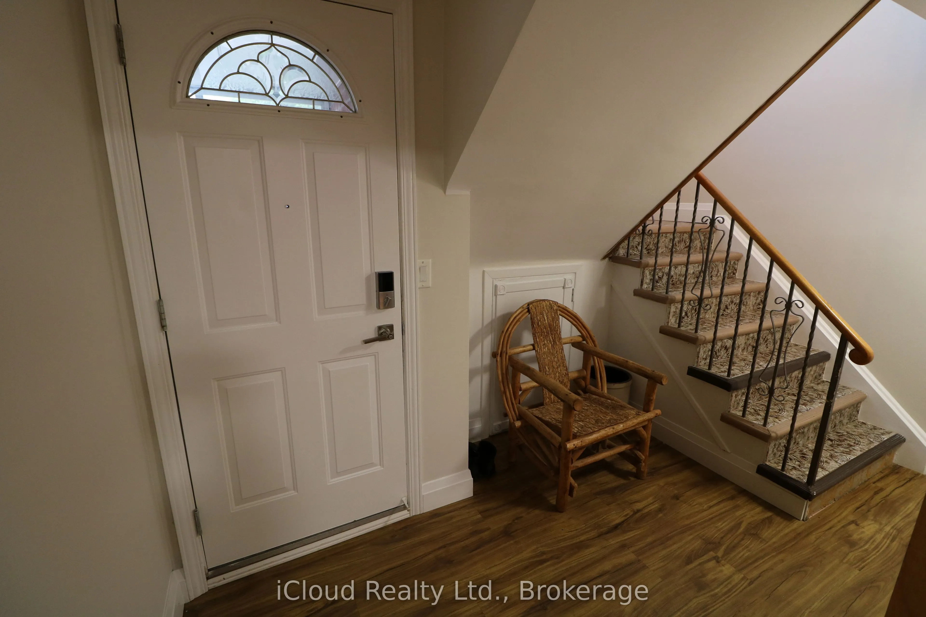 61 Rockbank Crescent