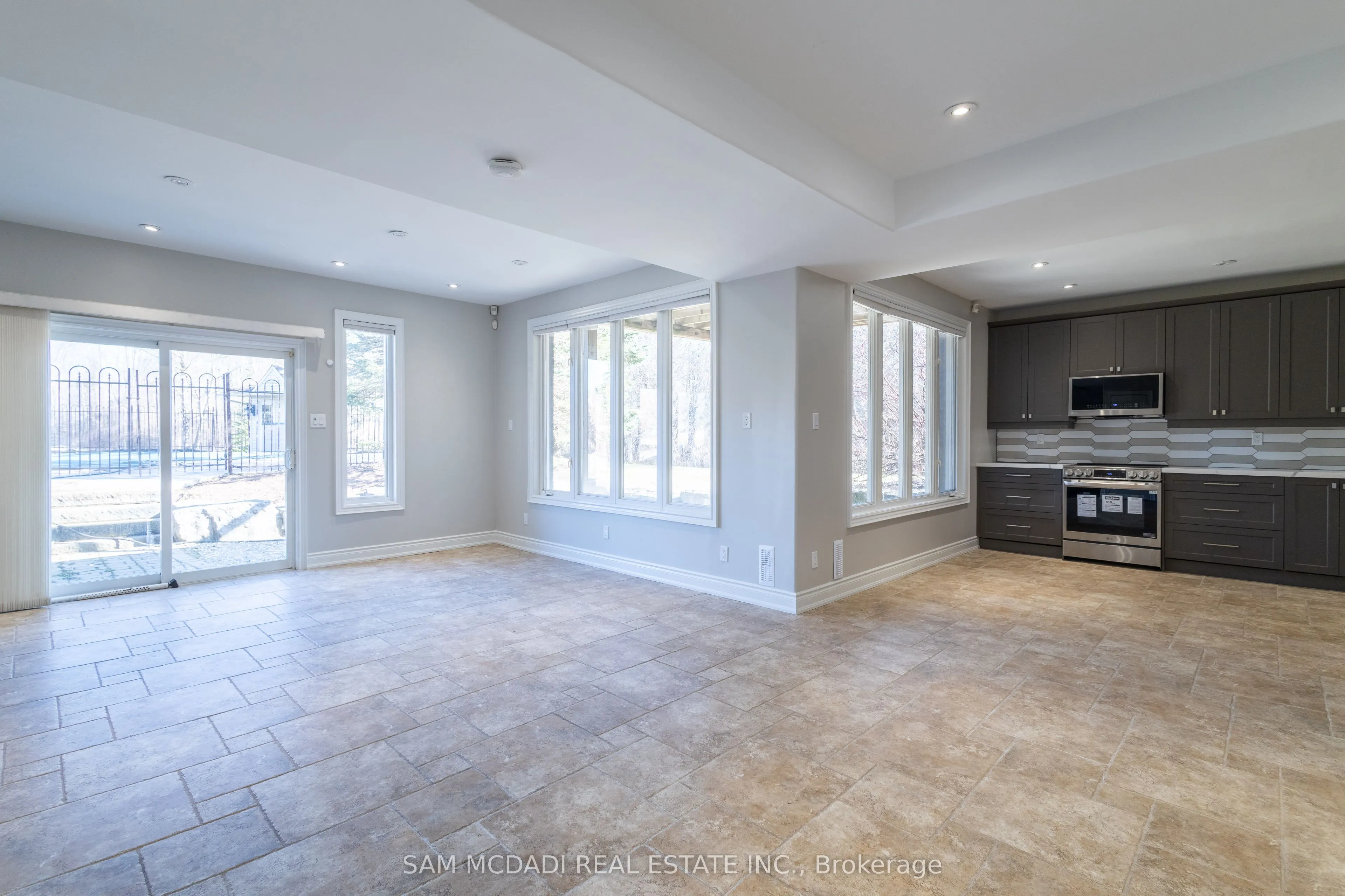 11170 Menzies Court