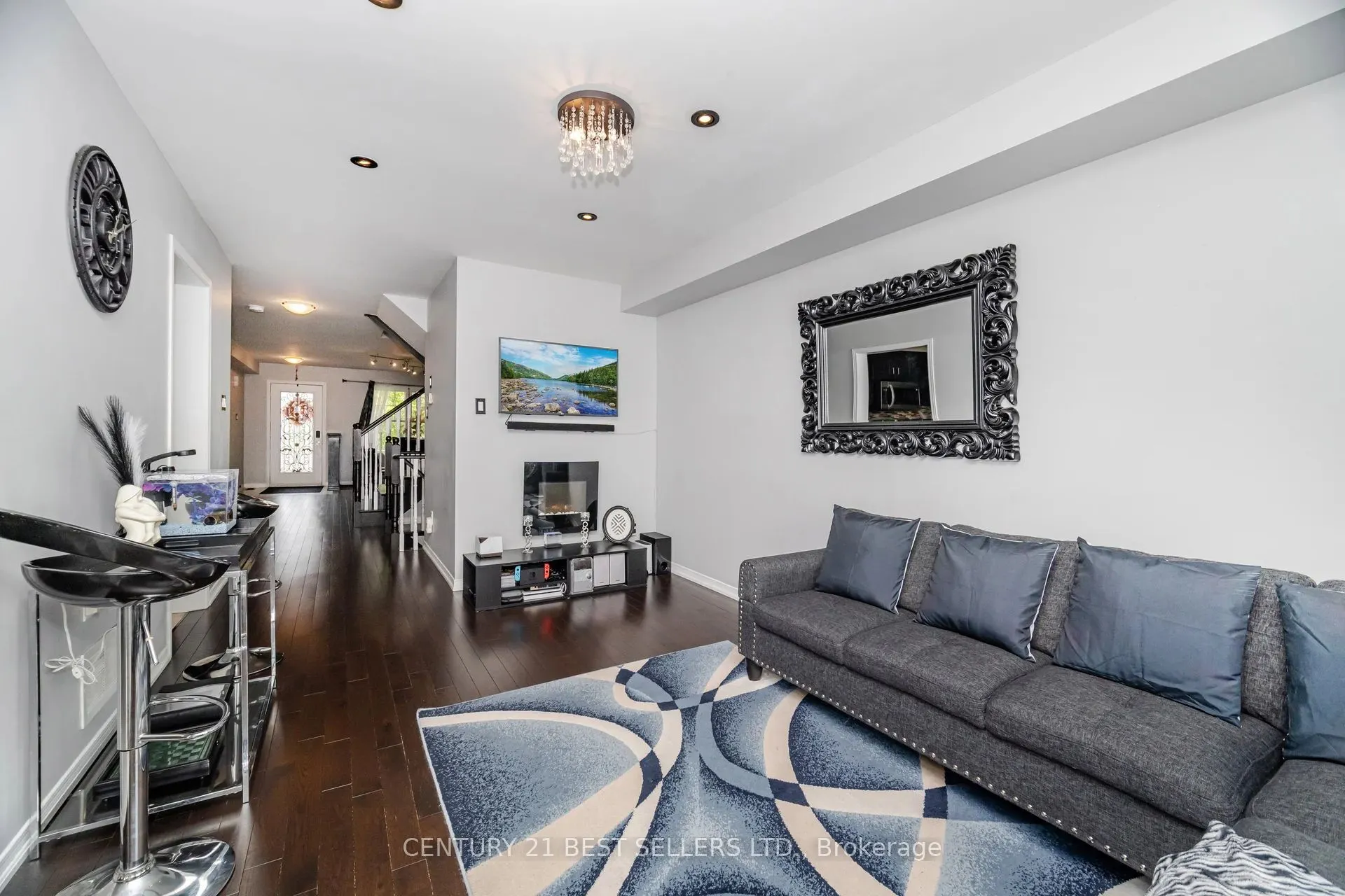 416 Duncan Lane