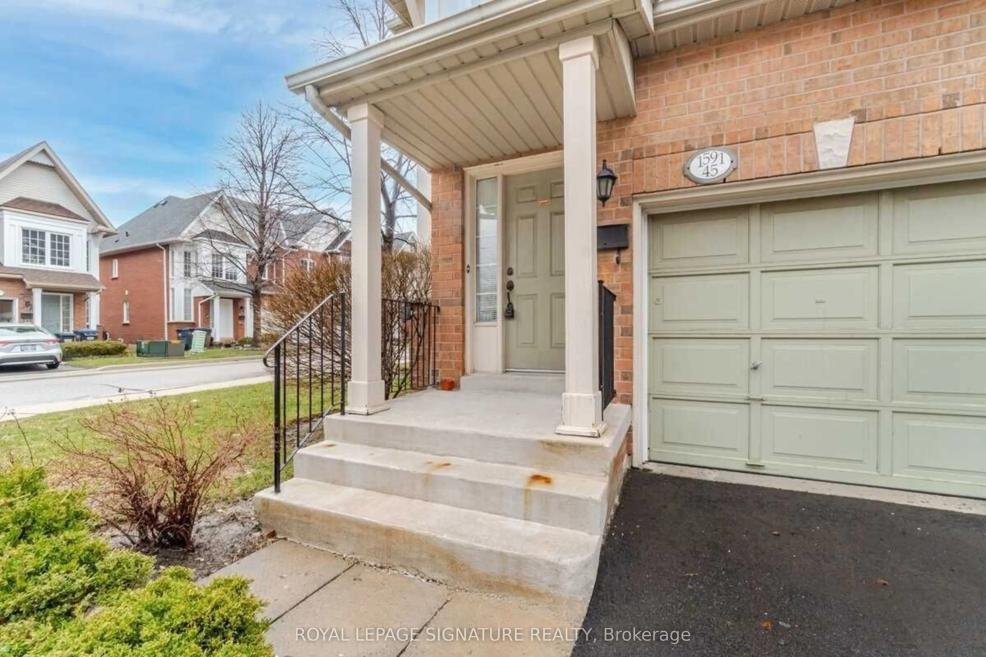 1591 South Parade Court, #45