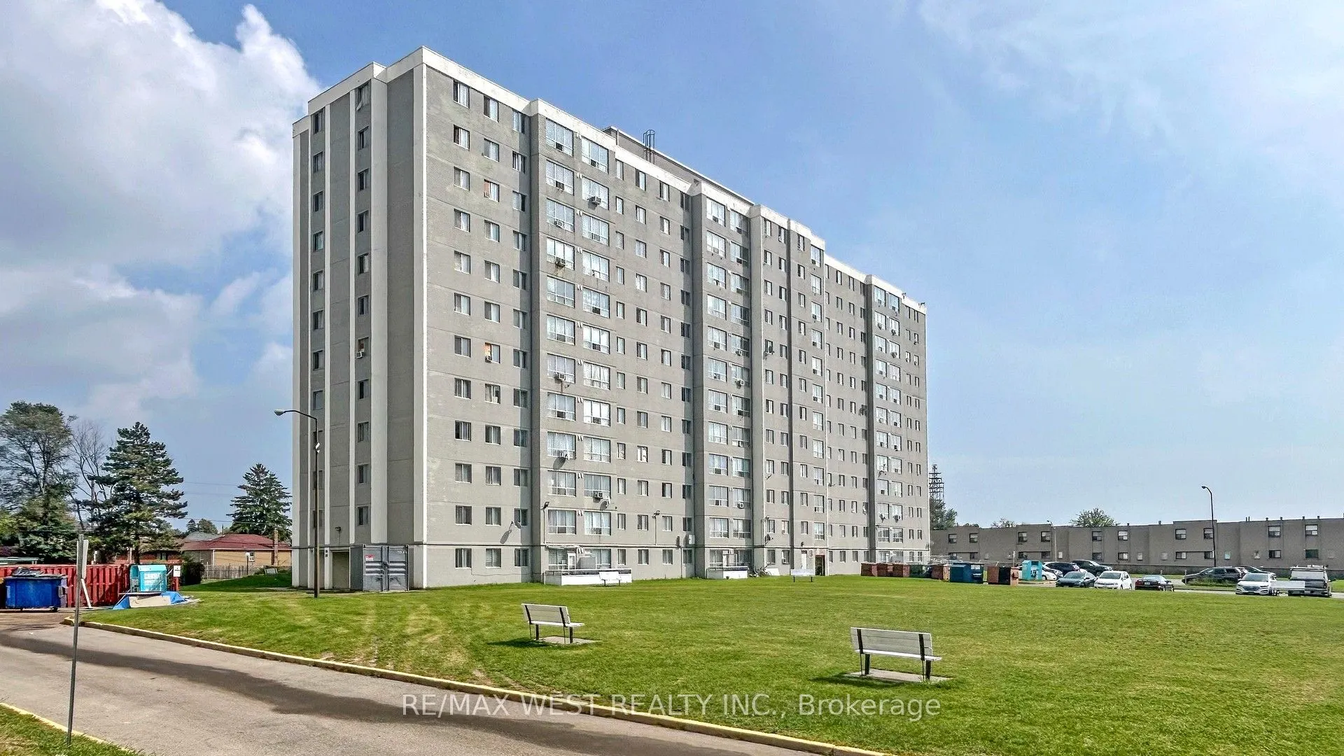 940 Caledonia Road, #210