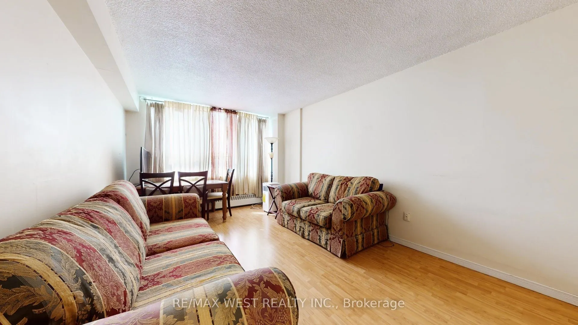 940 Caledonia Road, #210