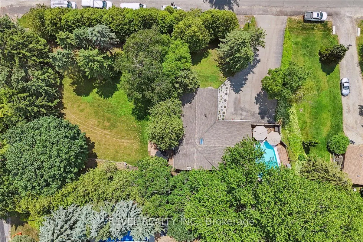 15 Ireson Road