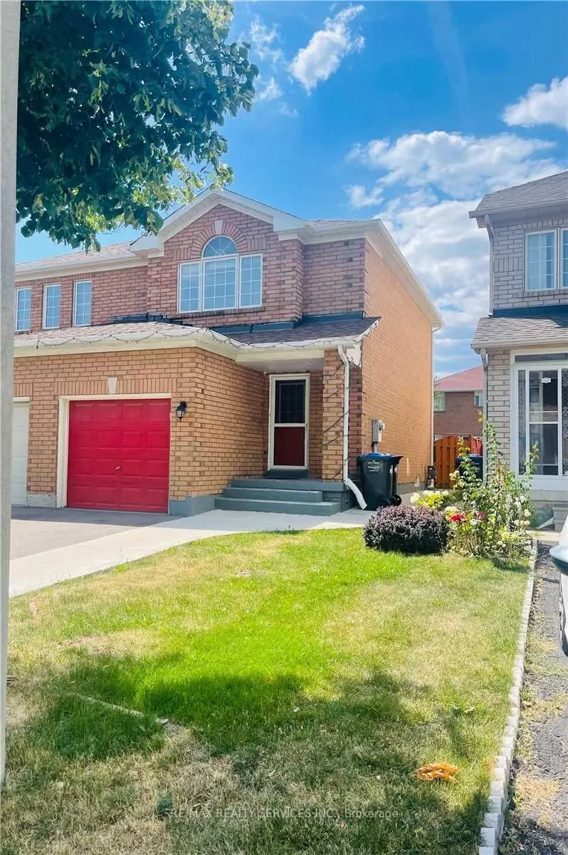 20 Whiteface Crescent
