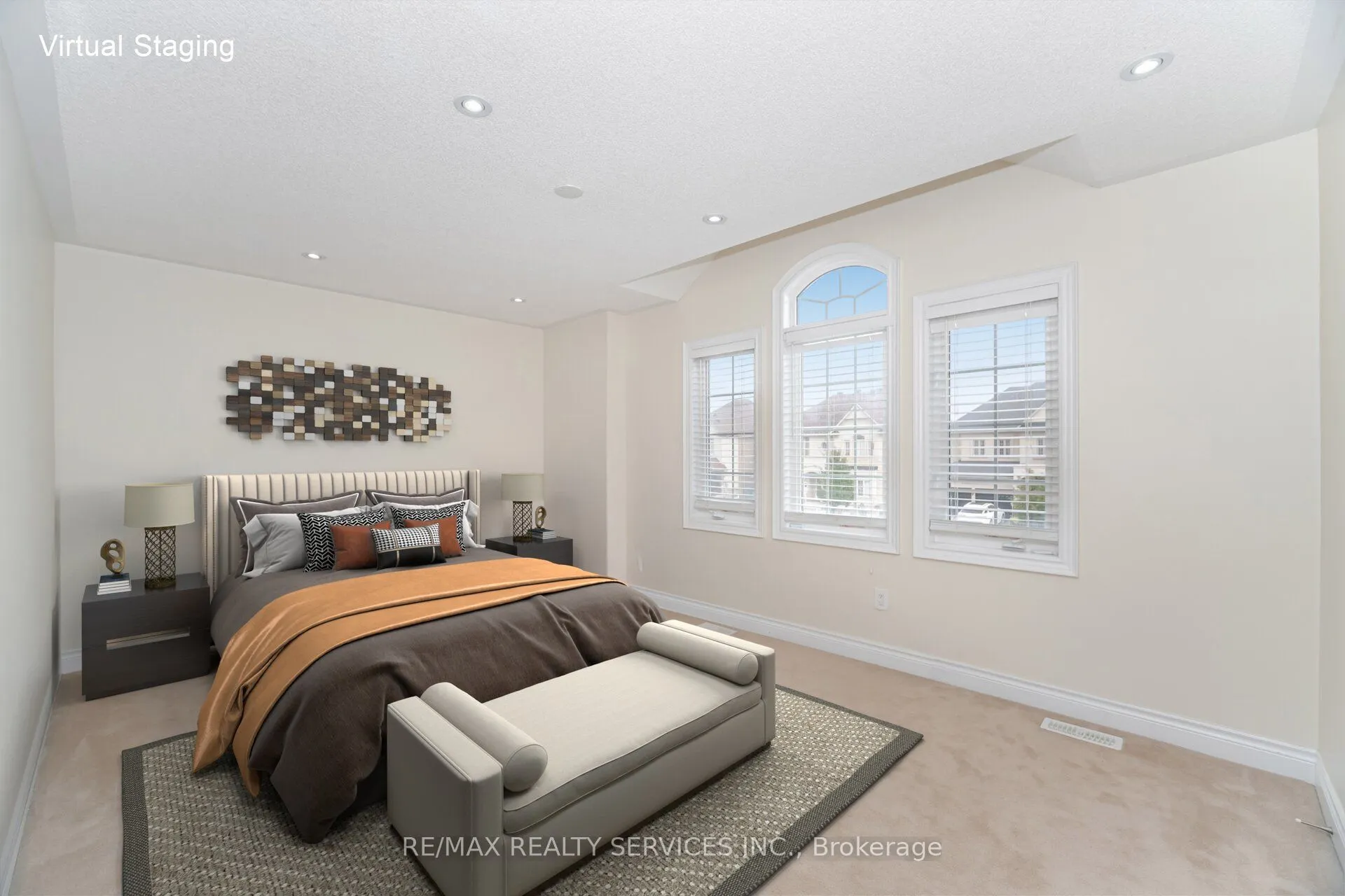 6 BEACON HILL Drive