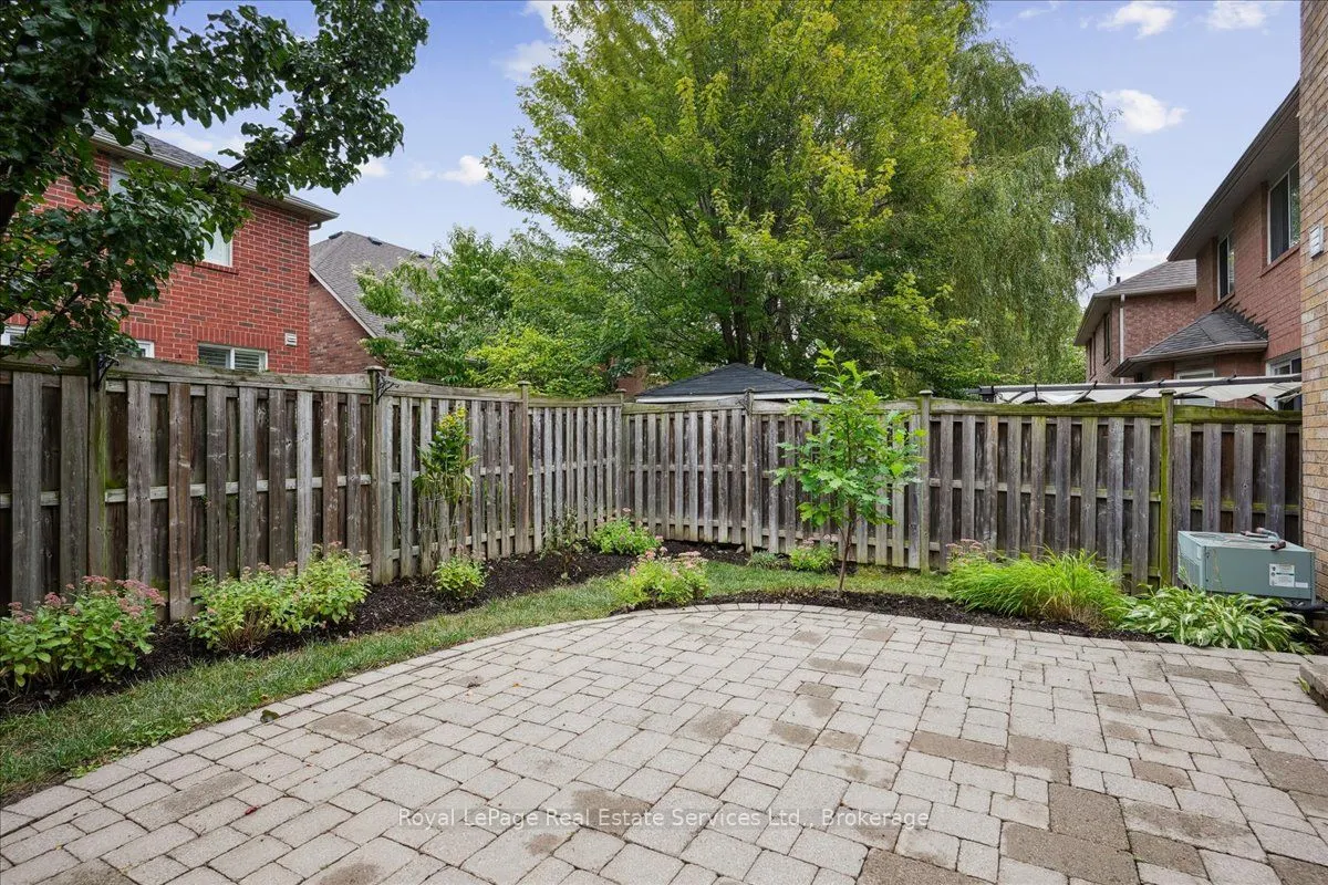 2476 Bracken Drive