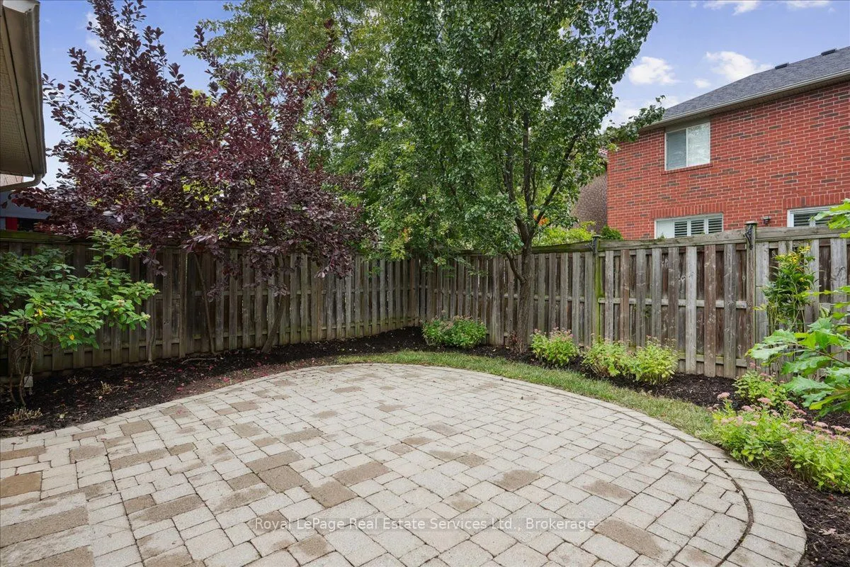 2476 Bracken Drive