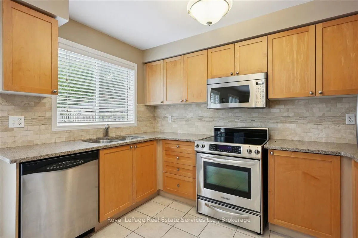 2476 Bracken Drive