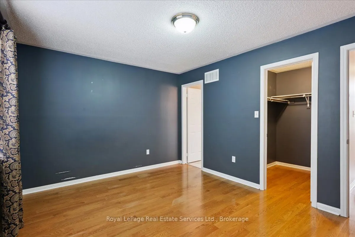 2476 Bracken Drive