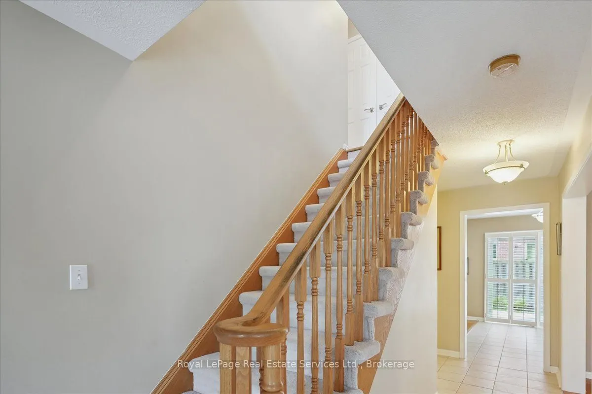 2476 Bracken Drive