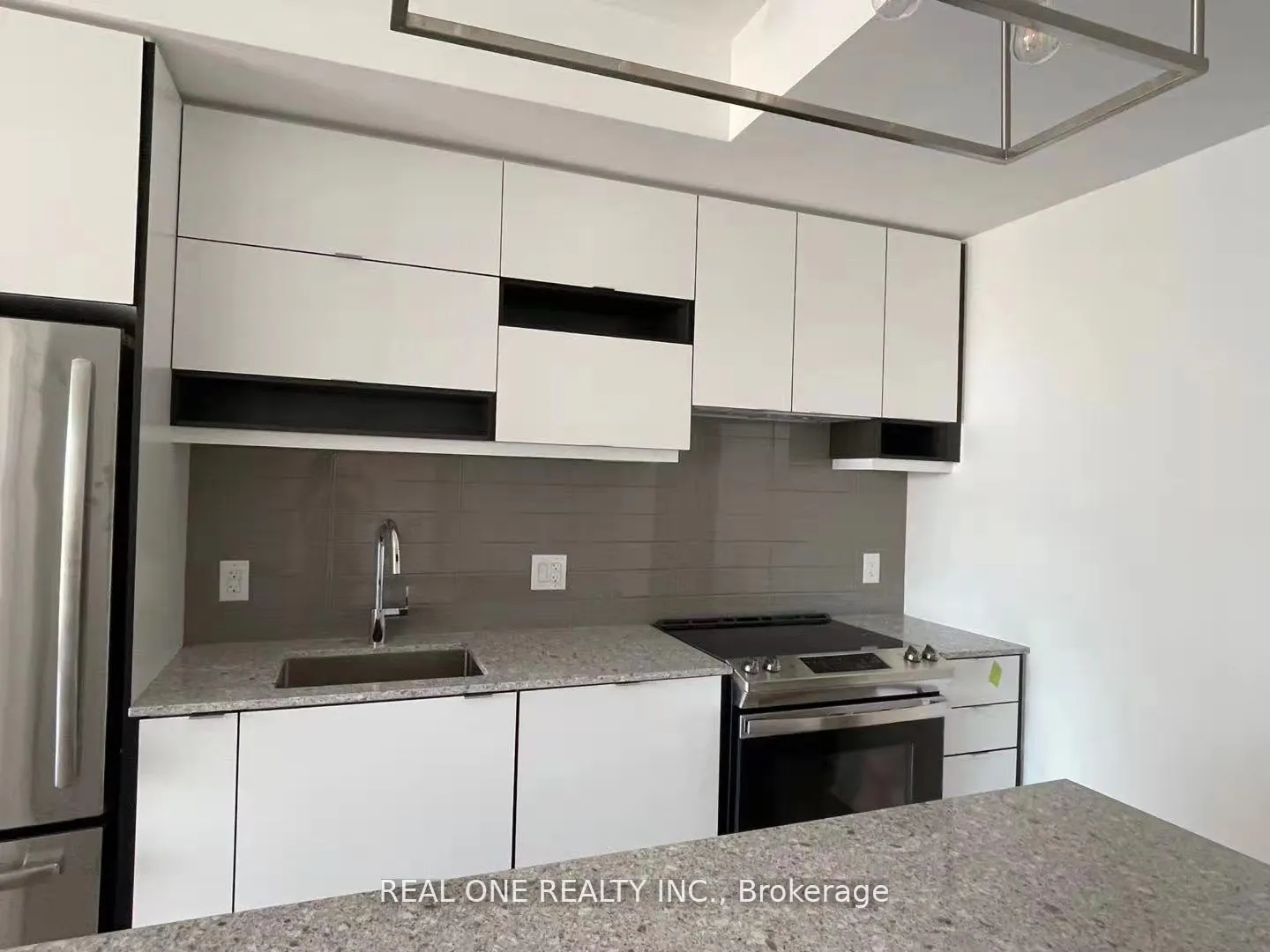 4065 Confederation Parkway, #1907
