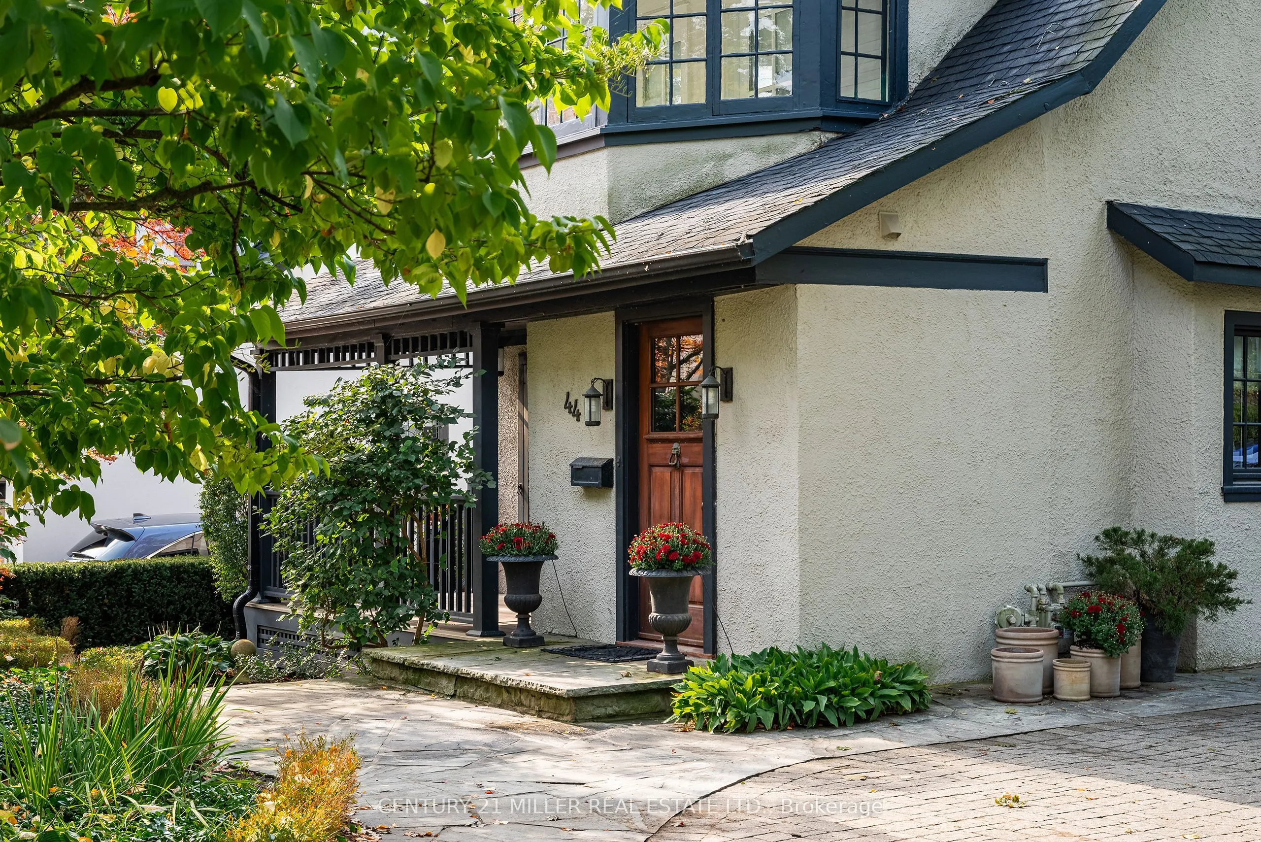 44 Howard Avenue