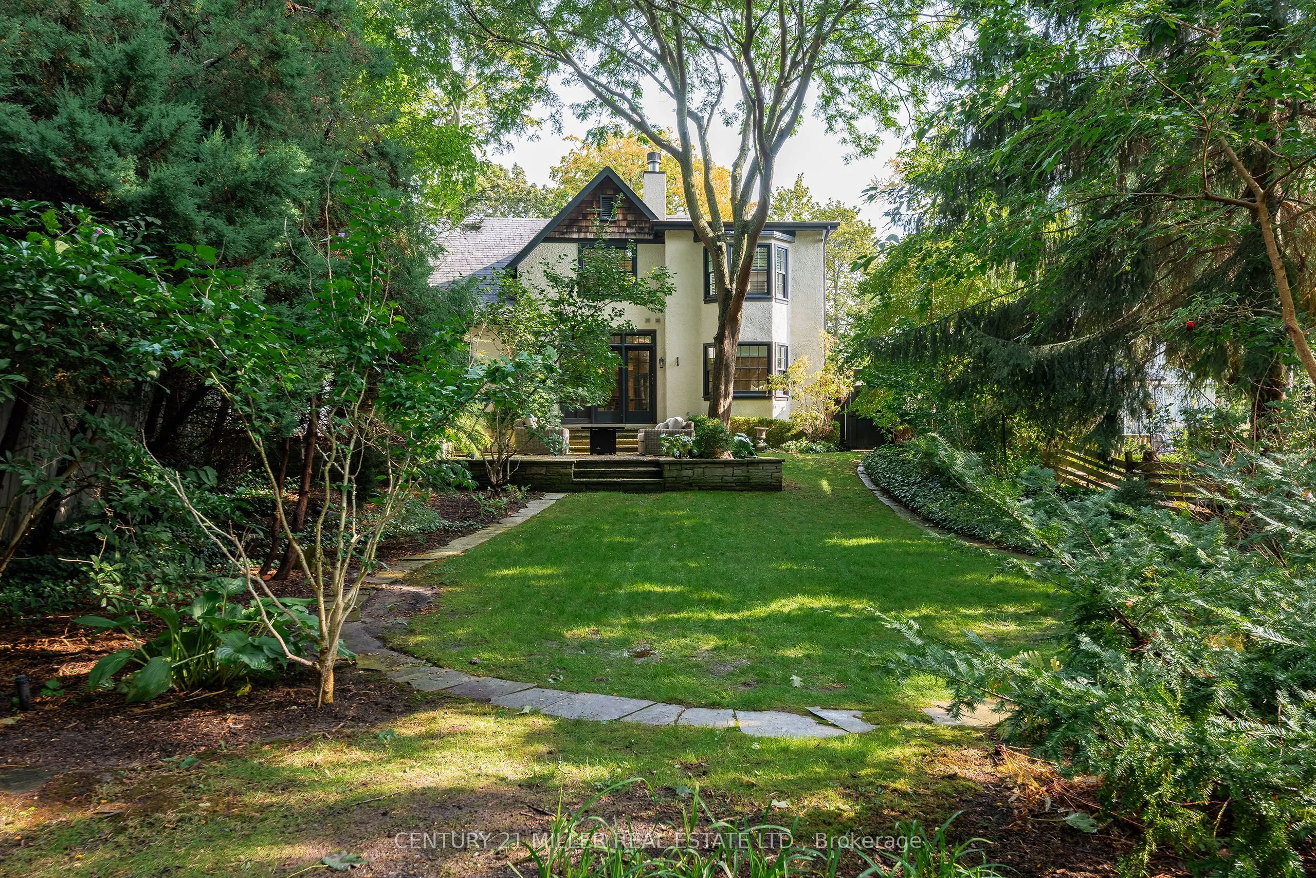 44 Howard Avenue