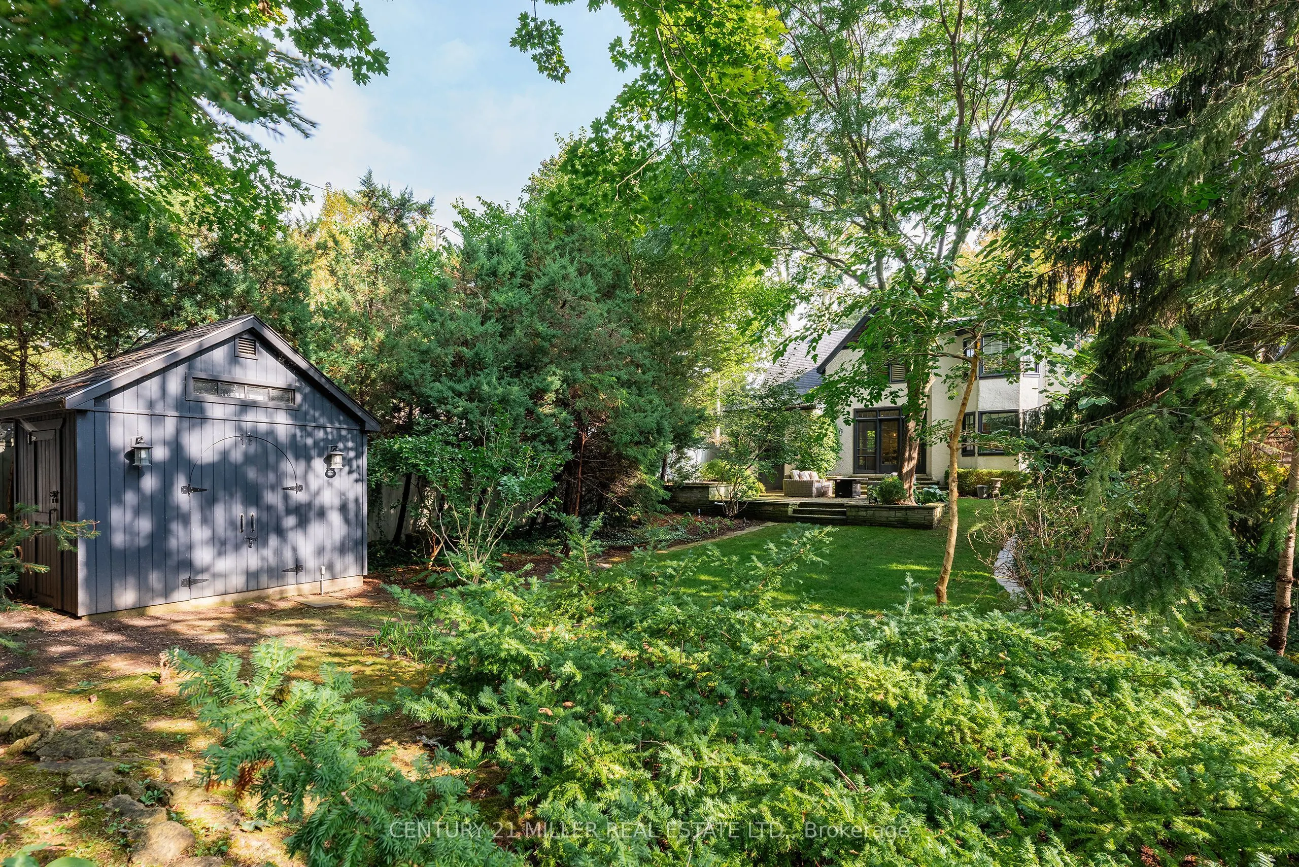 44 Howard Avenue