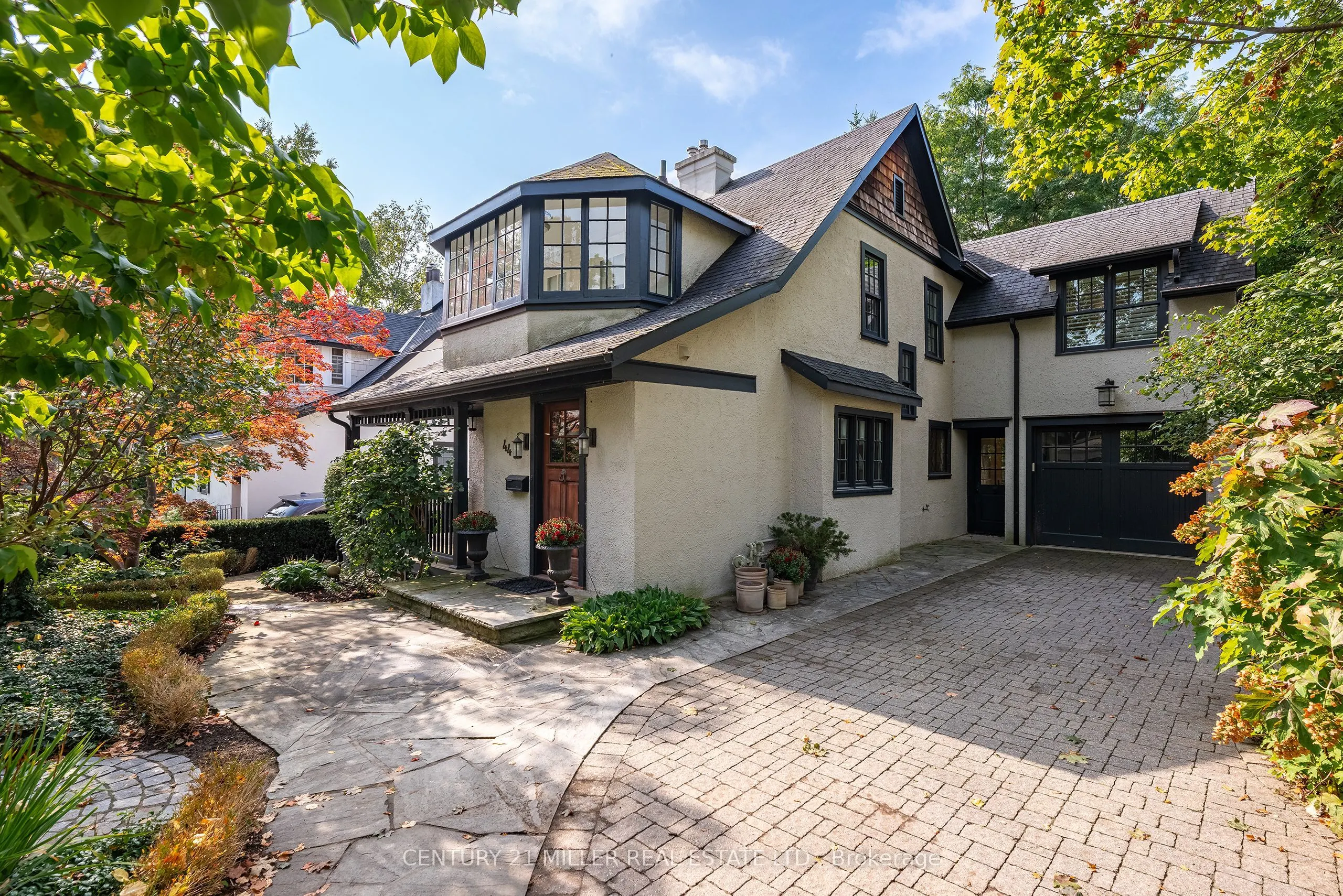 44 Howard Avenue