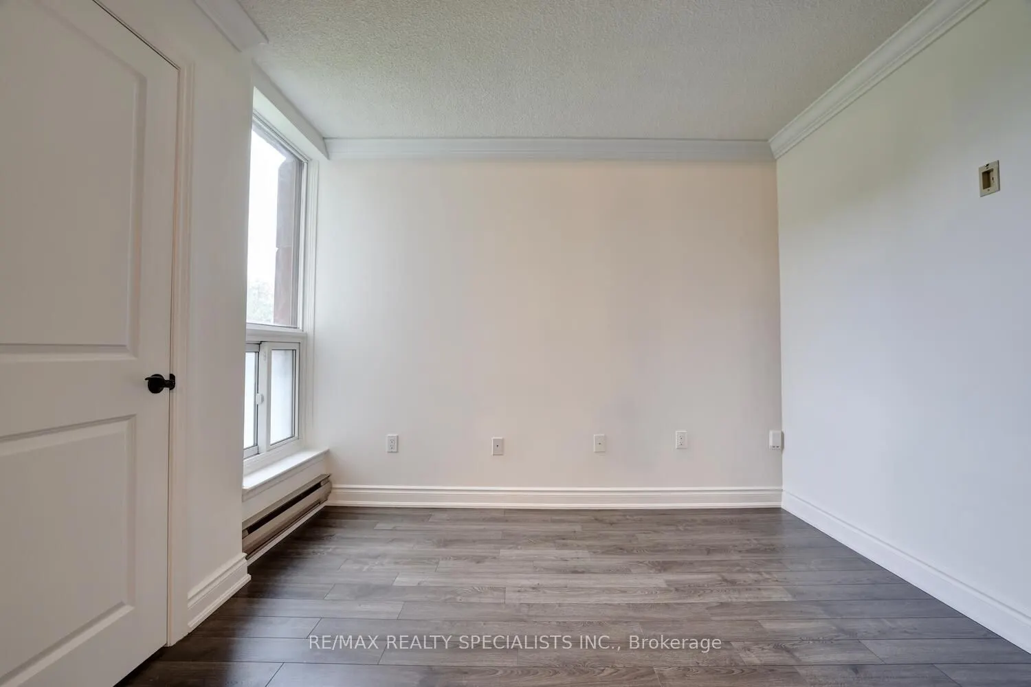 965 Inverhouse Drive, #203