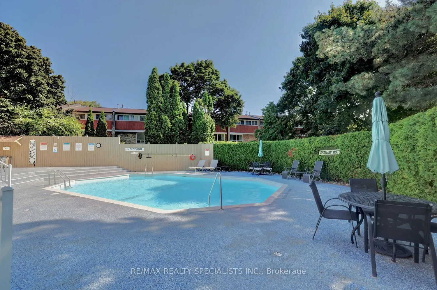 965 Inverhouse Drive, #203