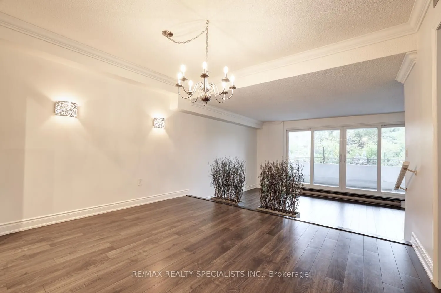 965 Inverhouse Drive, #203