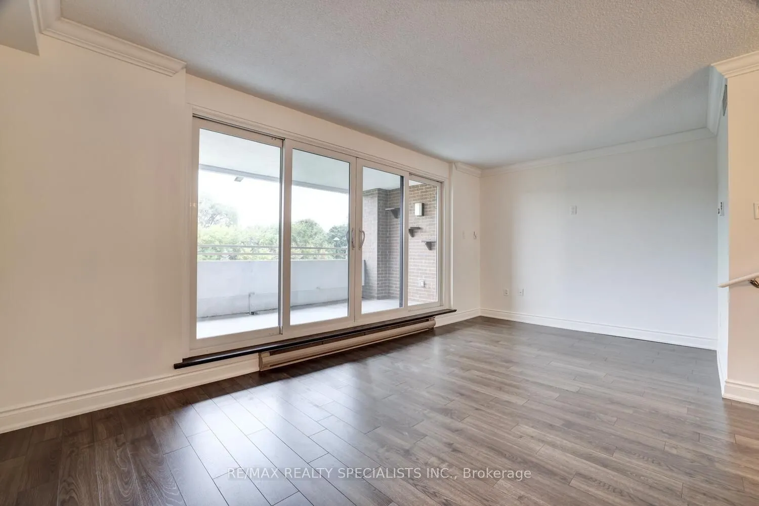 965 Inverhouse Drive, #203
