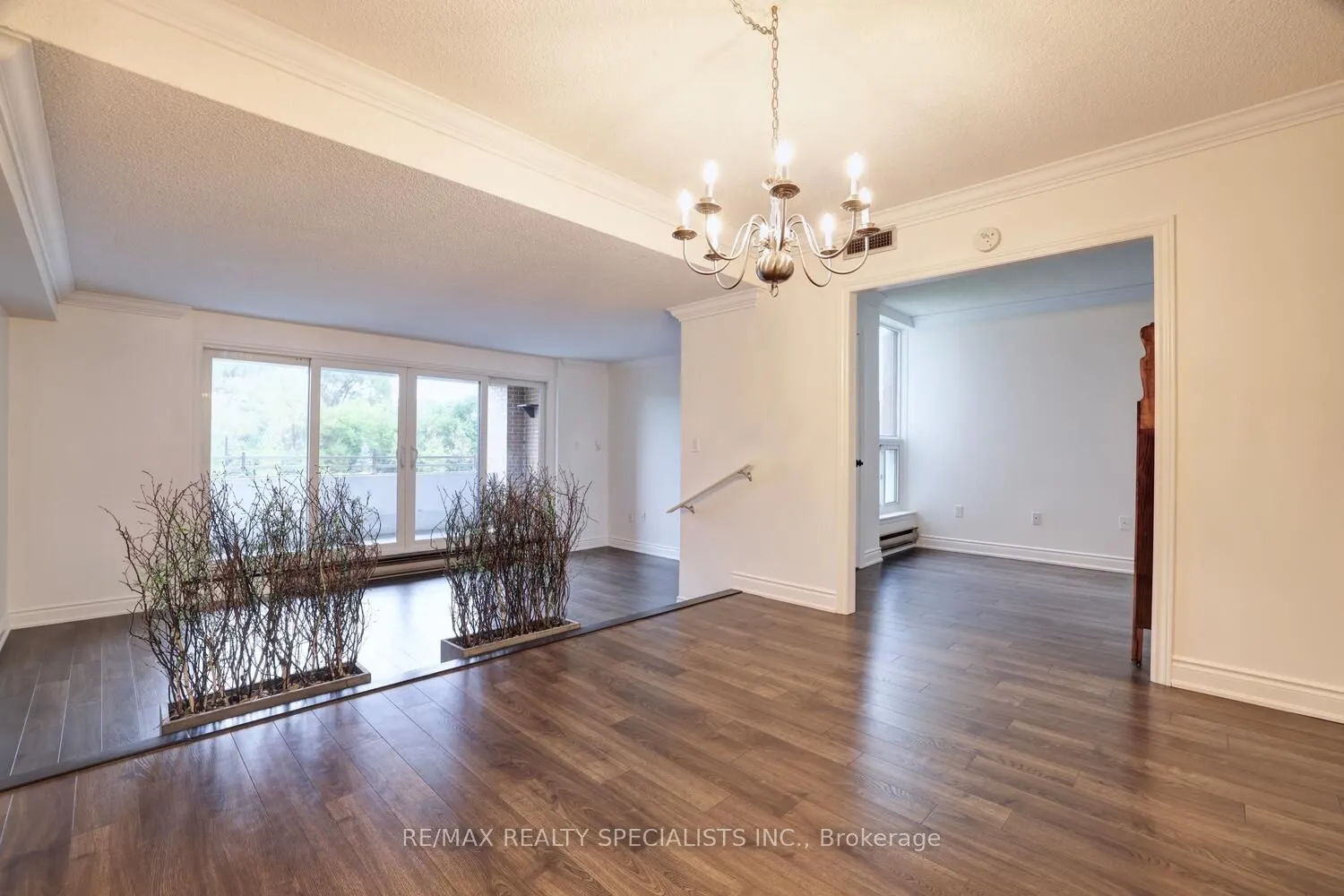 965 Inverhouse Drive, #203