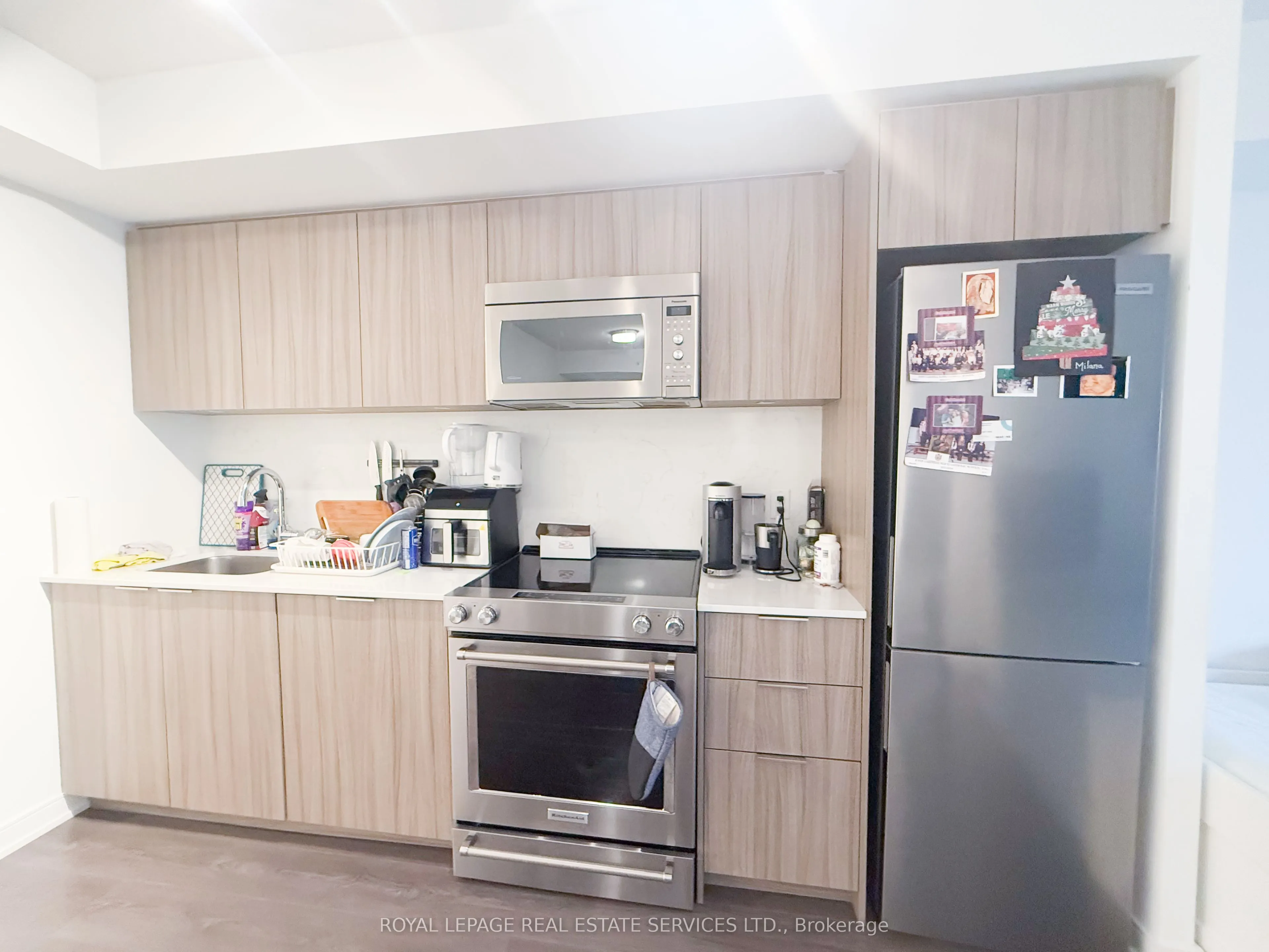 30 Samuel Wood Way, #1506