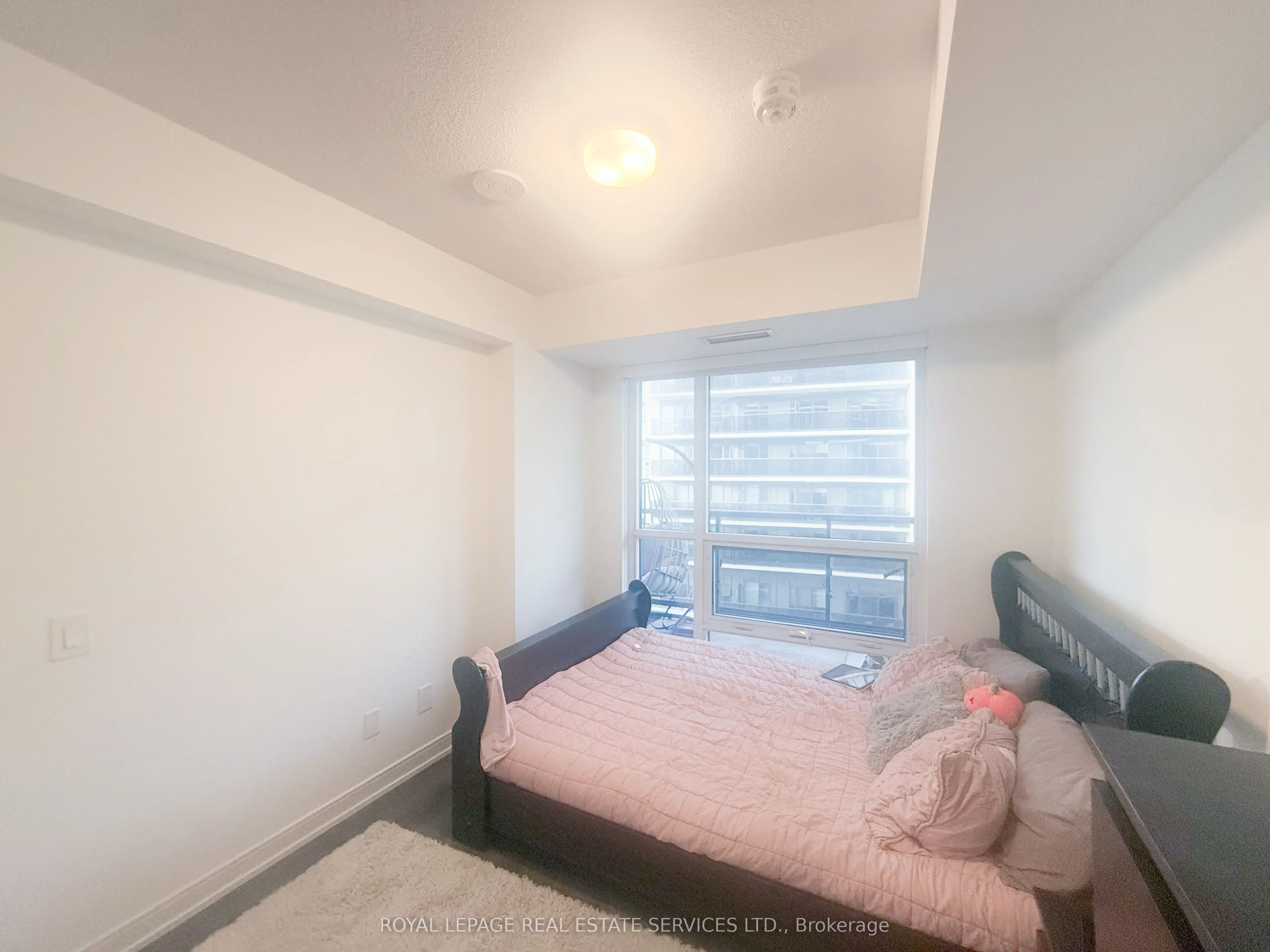 30 Samuel Wood Way, #1506
