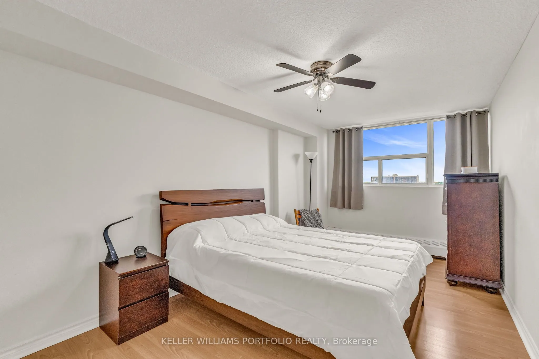 2900 Battleford Road, #901