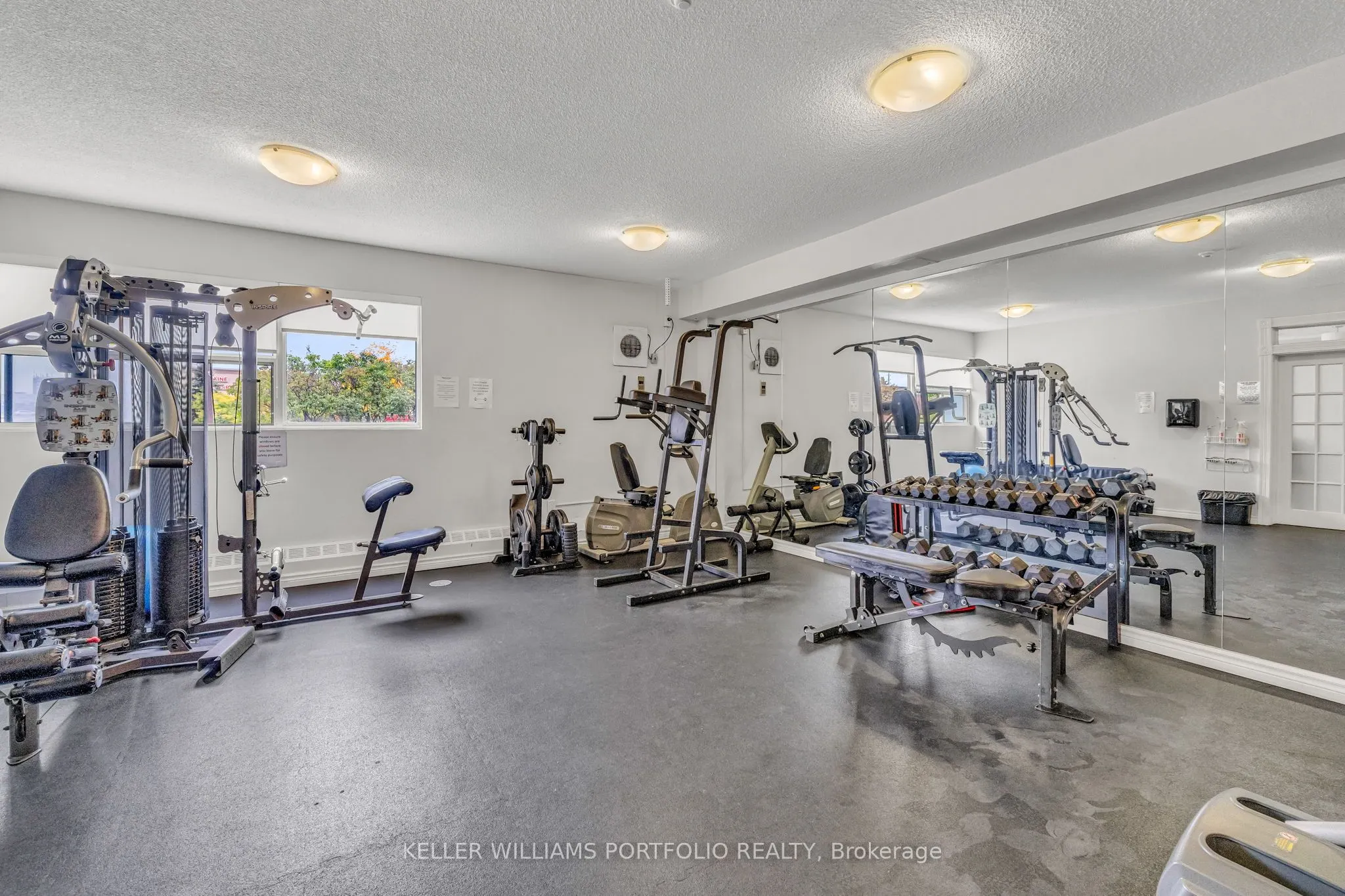2900 Battleford Road, #901