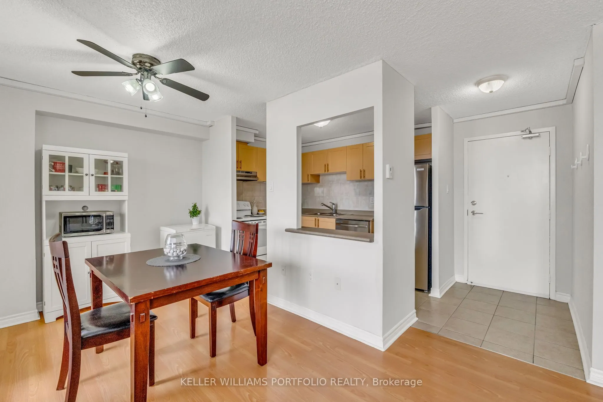 2900 Battleford Road, #901