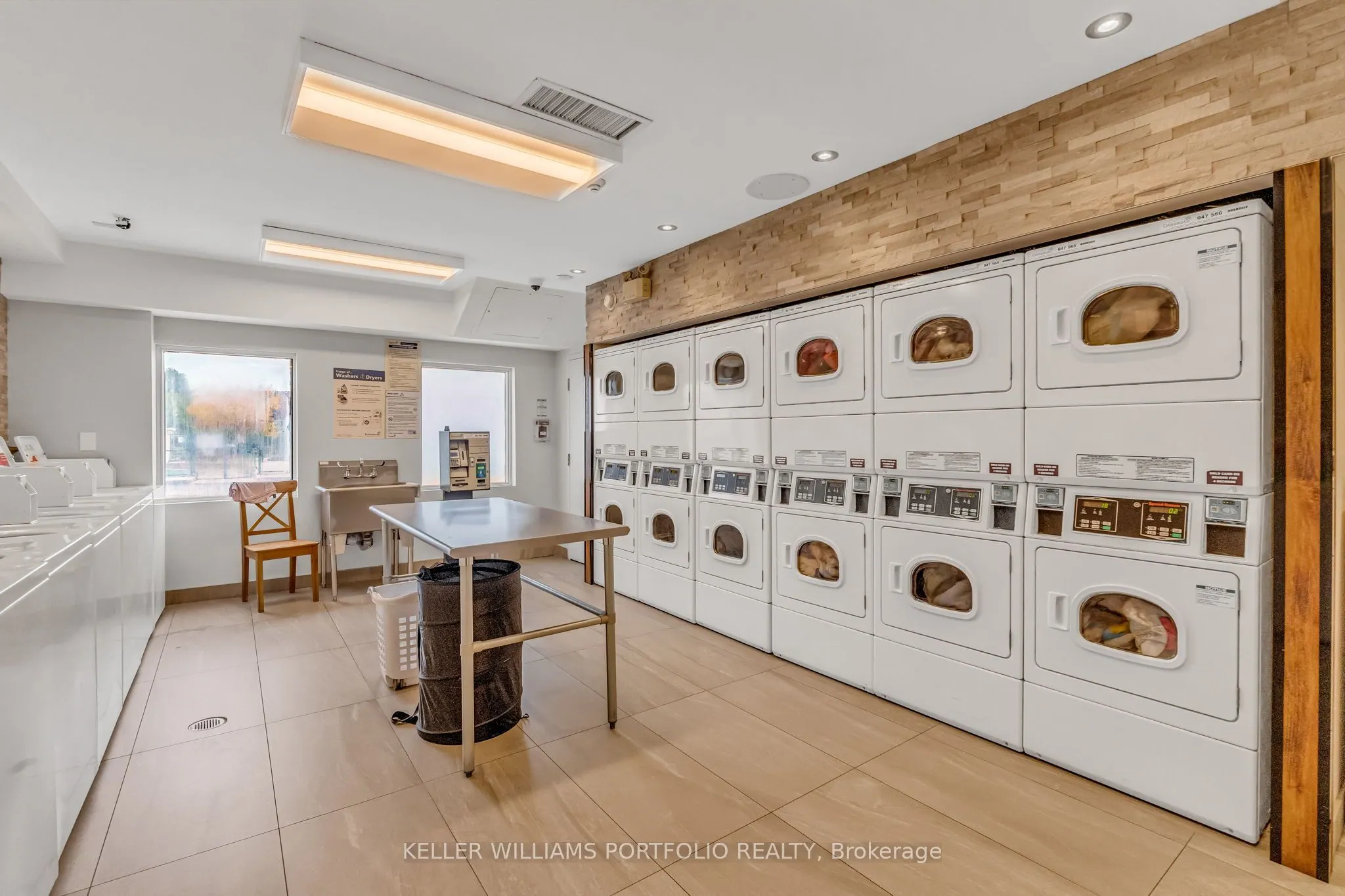 2900 Battleford Road, #901