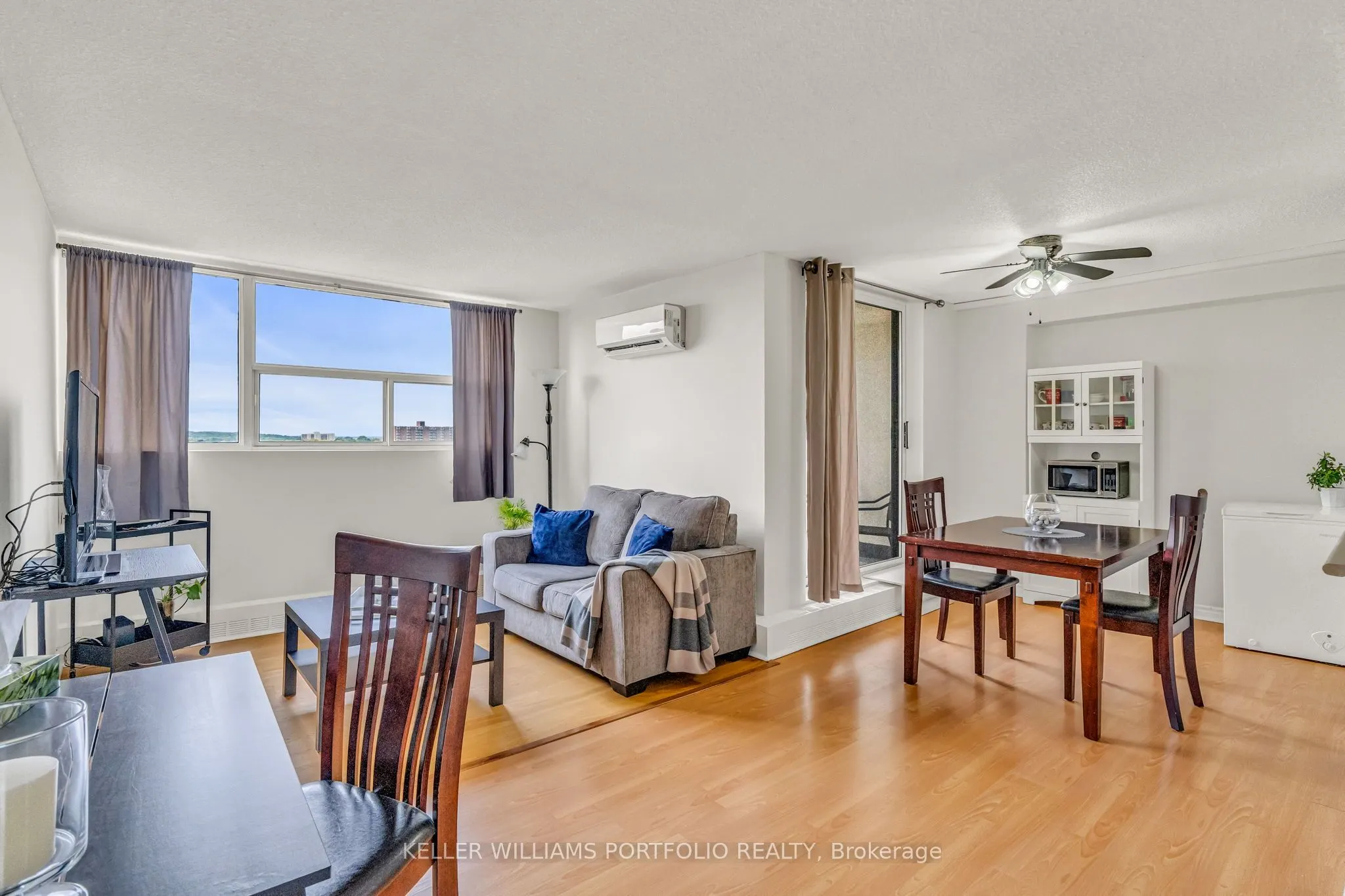 2900 Battleford Road, #901
