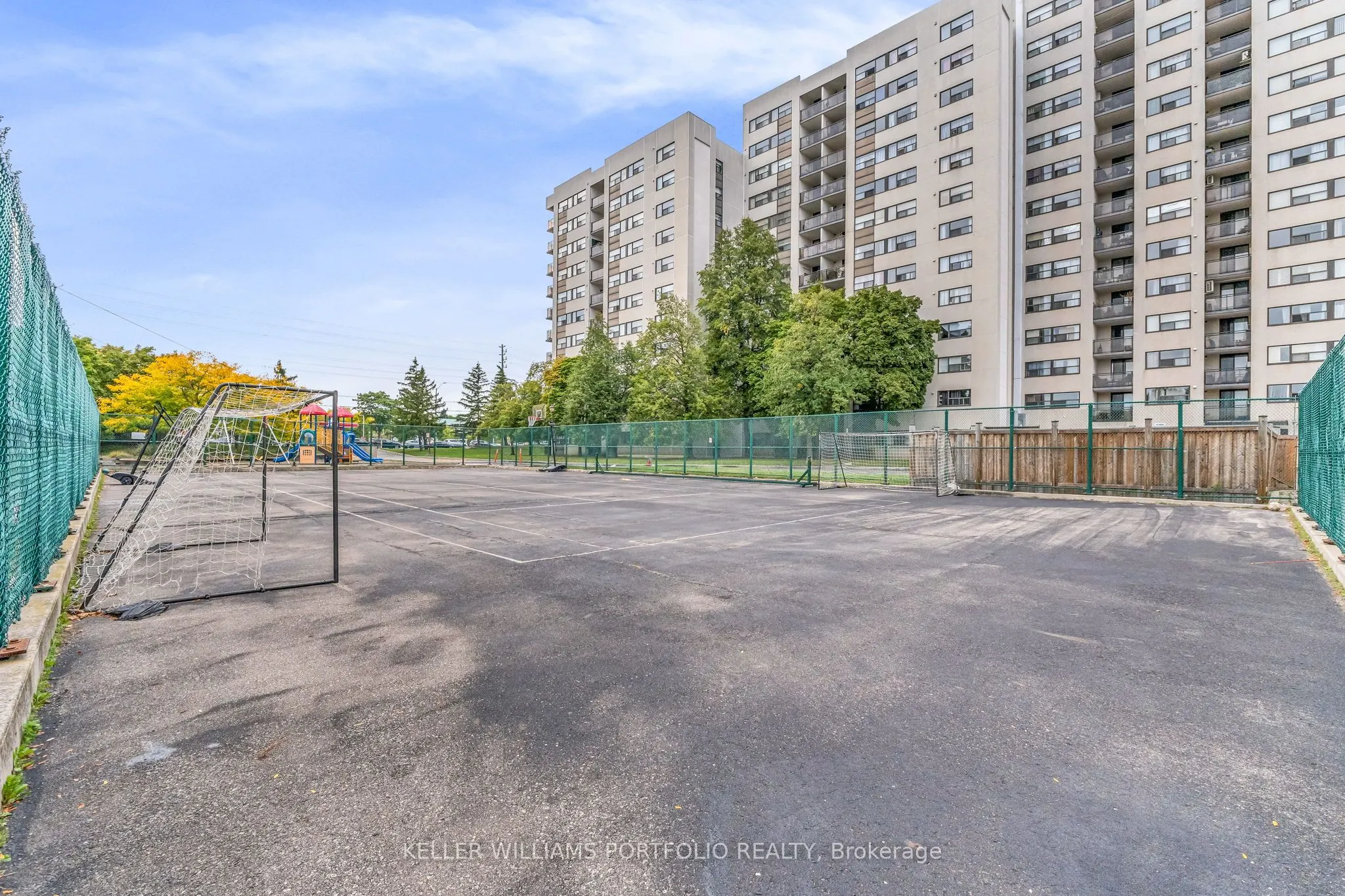 2900 Battleford Road, #901