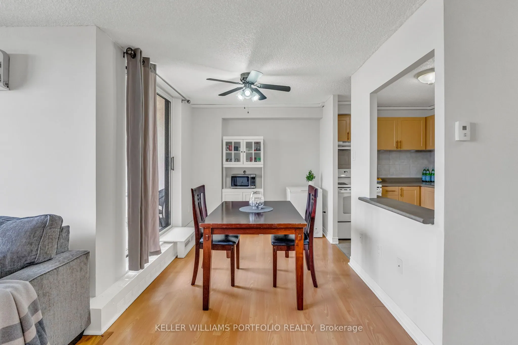 2900 Battleford Road, #901