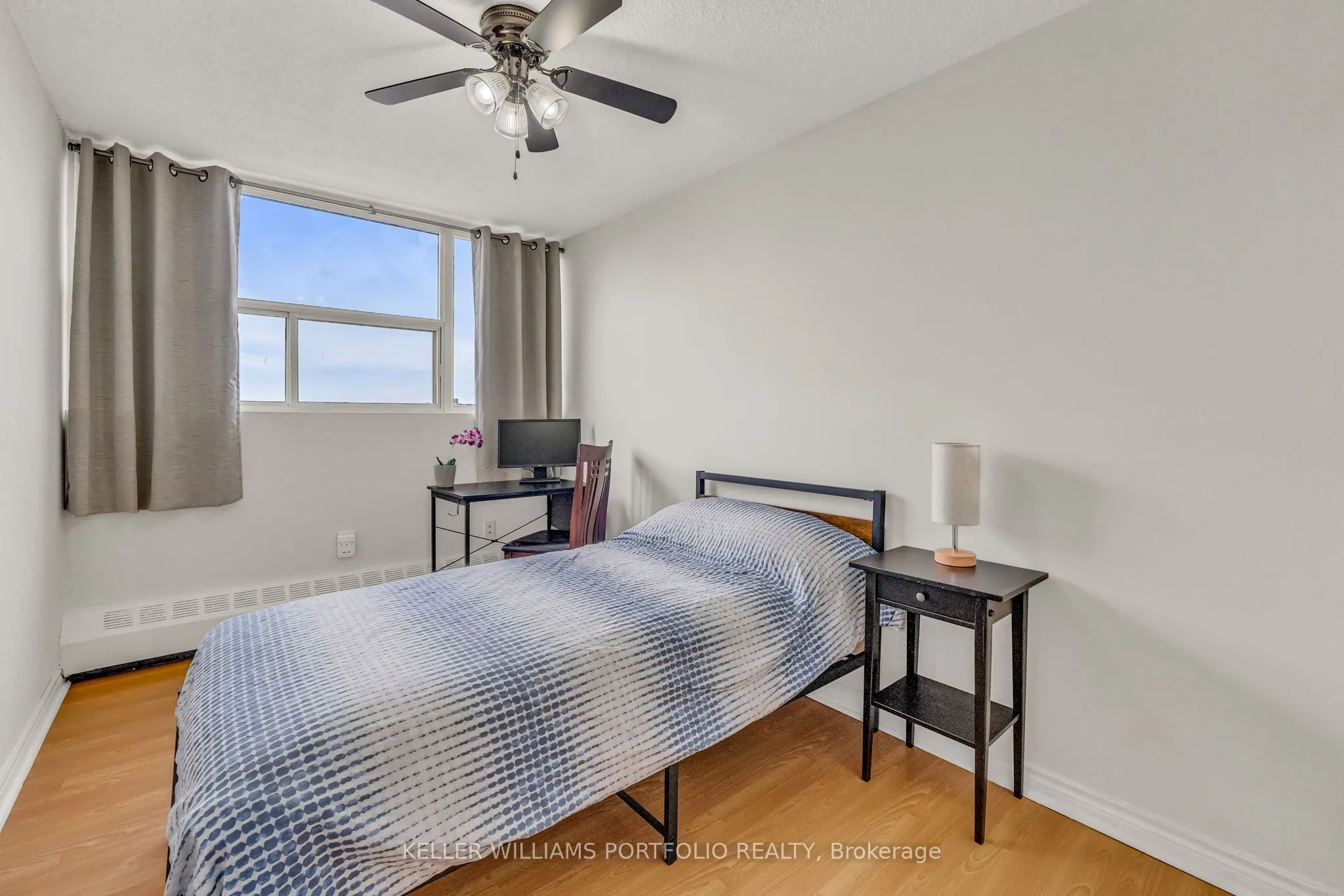 2900 Battleford Road, #901