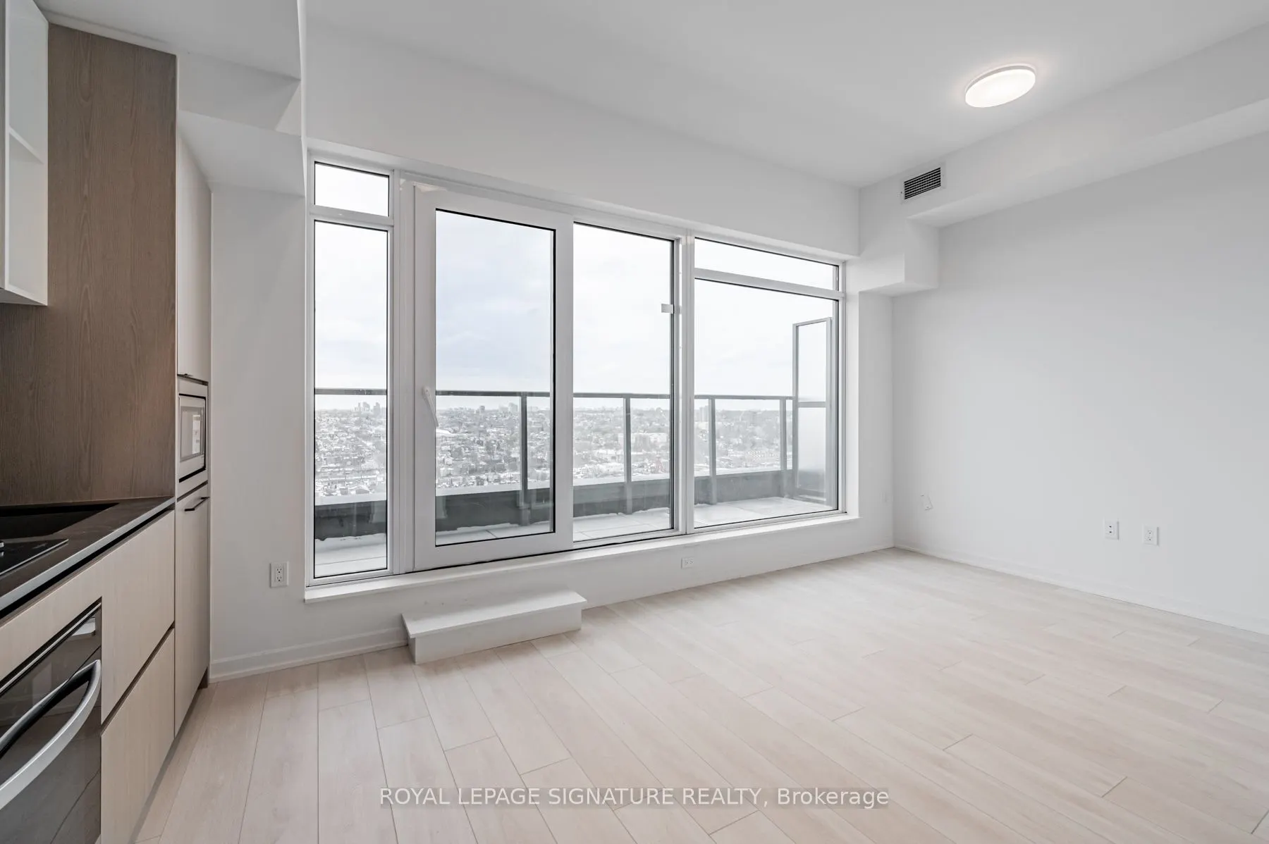 1285 Dupont Street, #2307