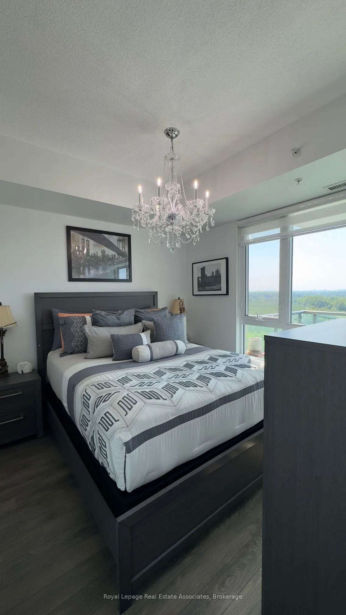 65 Yorkland Boulevard, #801