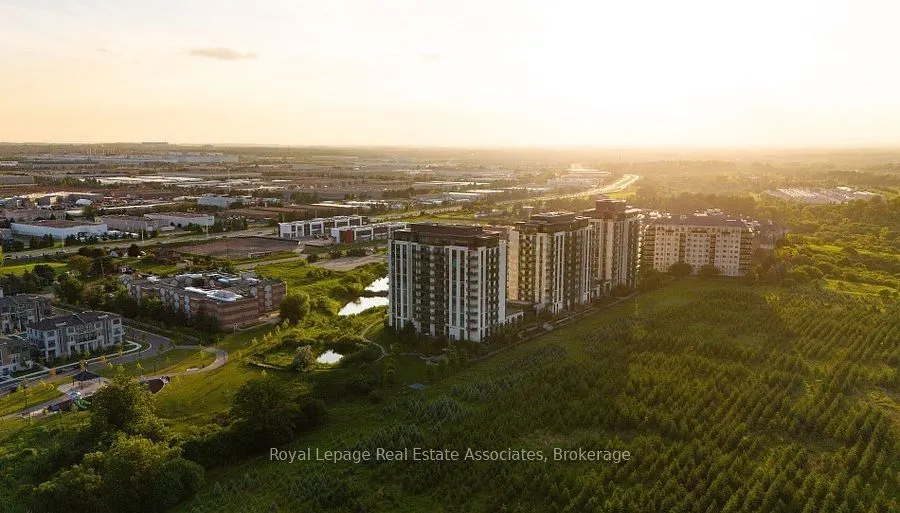 65 Yorkland Boulevard, #801