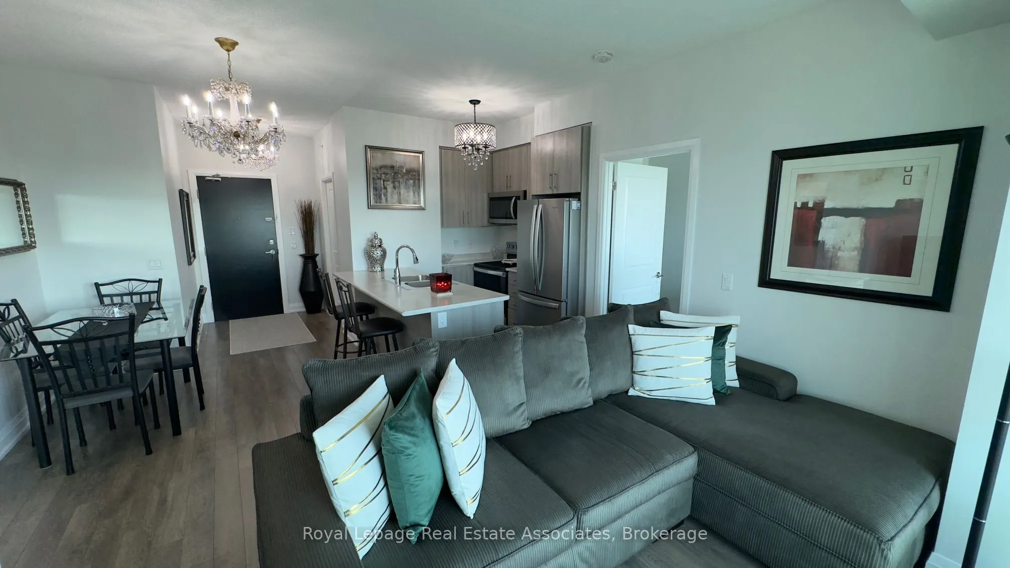 65 Yorkland Boulevard, #801