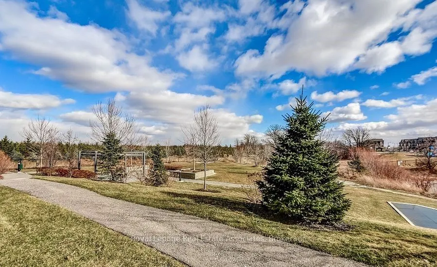 65 Yorkland Boulevard, #801