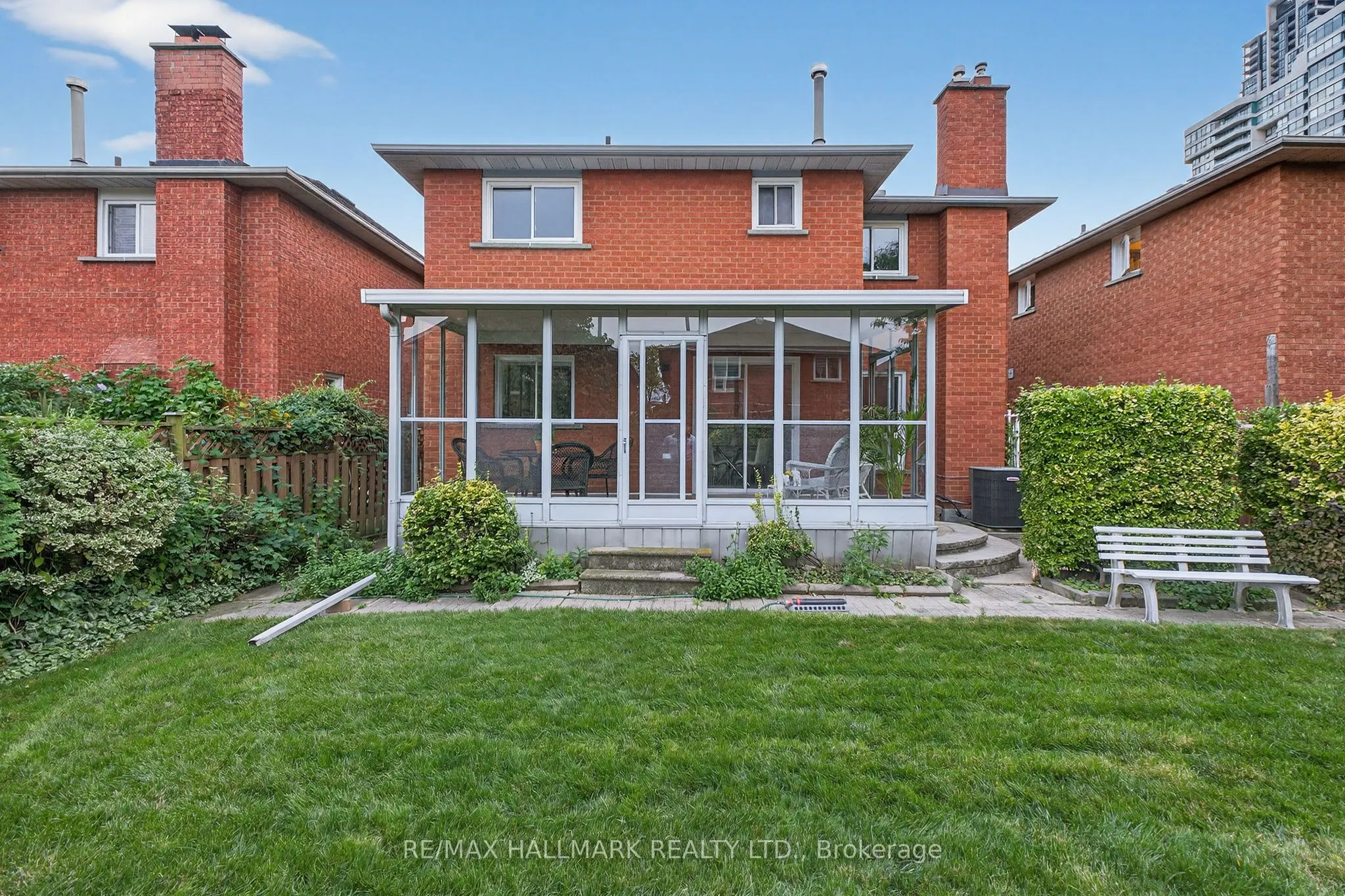 3569 Redmond Road