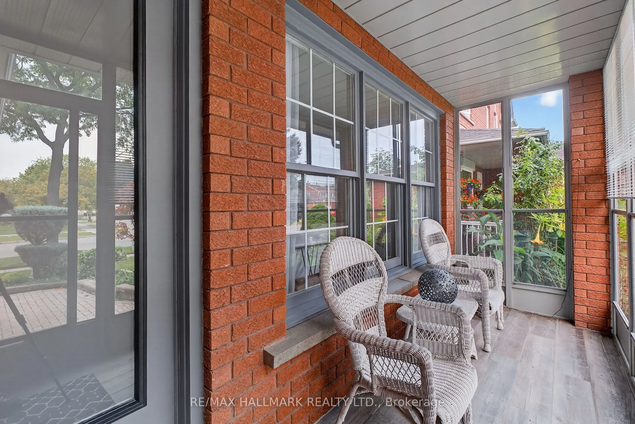 3569 Redmond Road