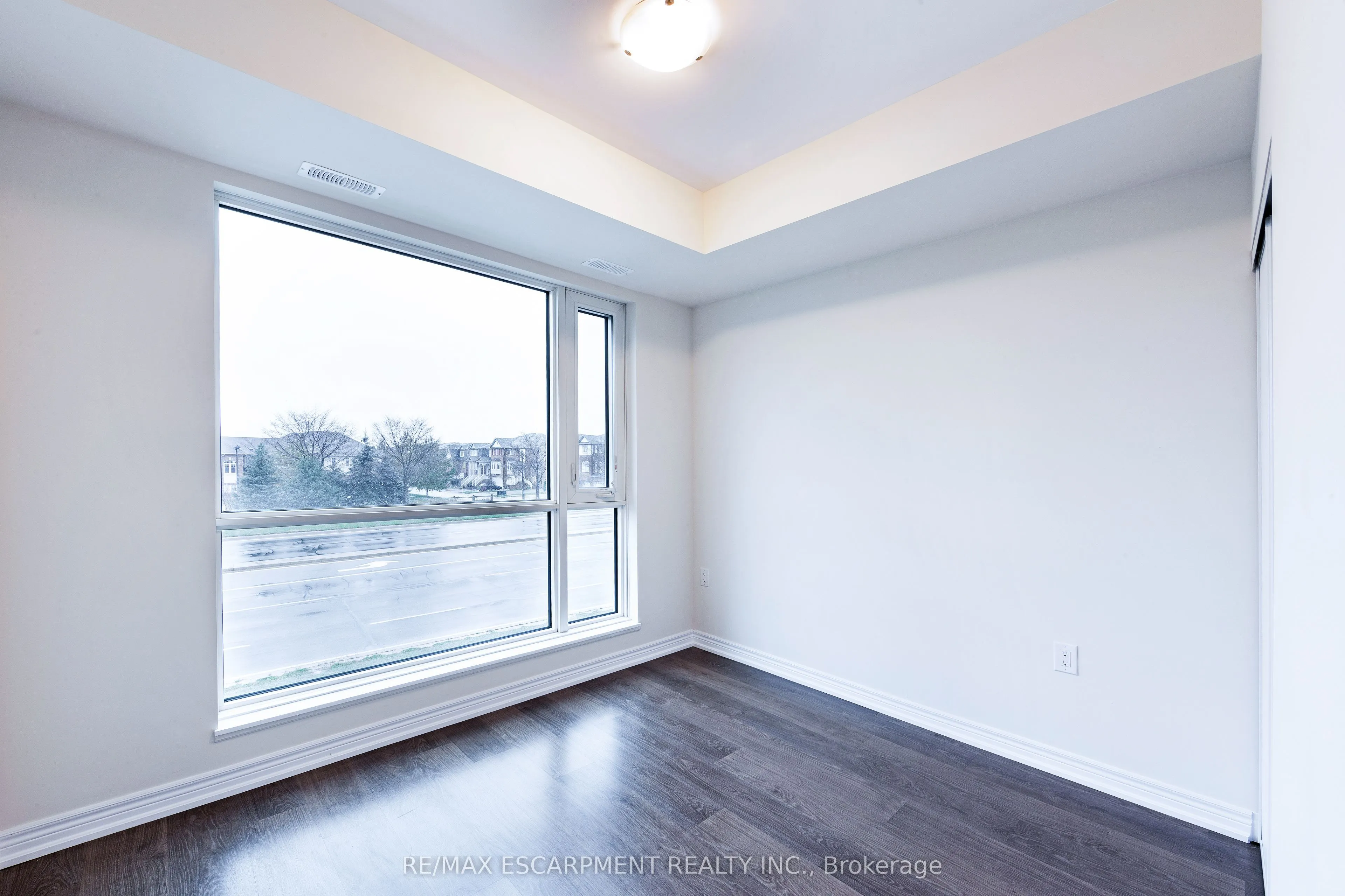 2393 Bronte Road, #203