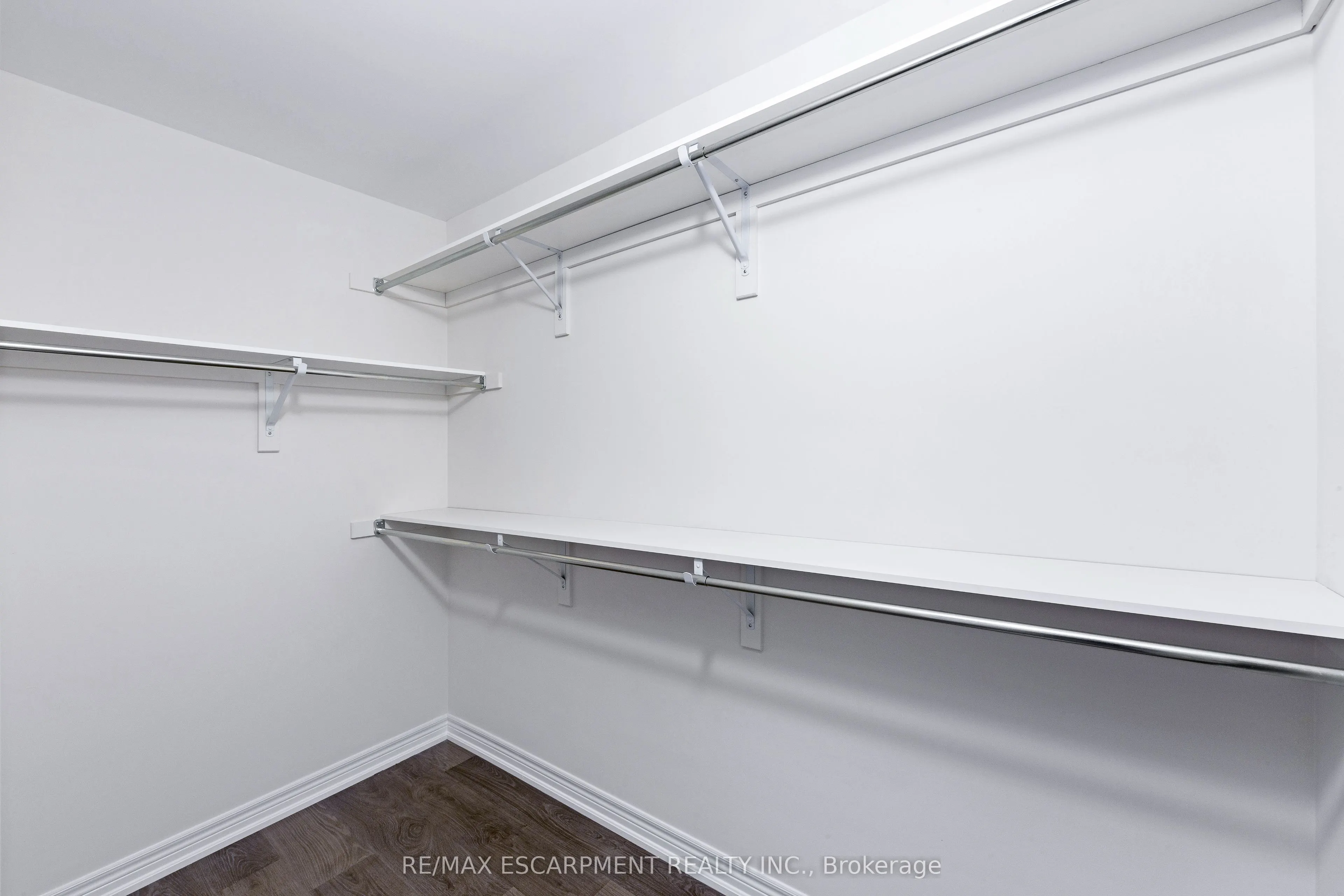 2393 Bronte Road, #203