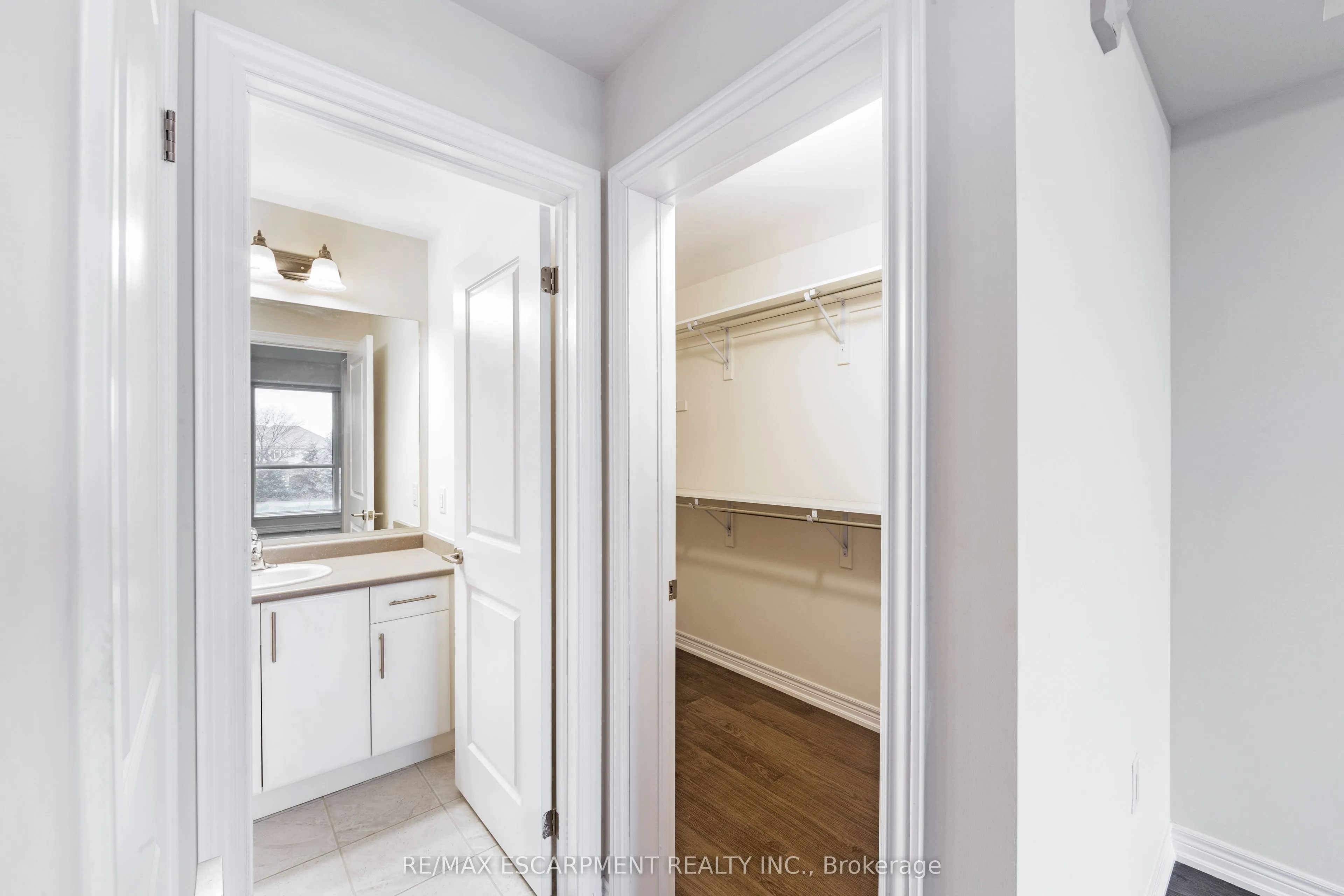 2393 Bronte Road, #203