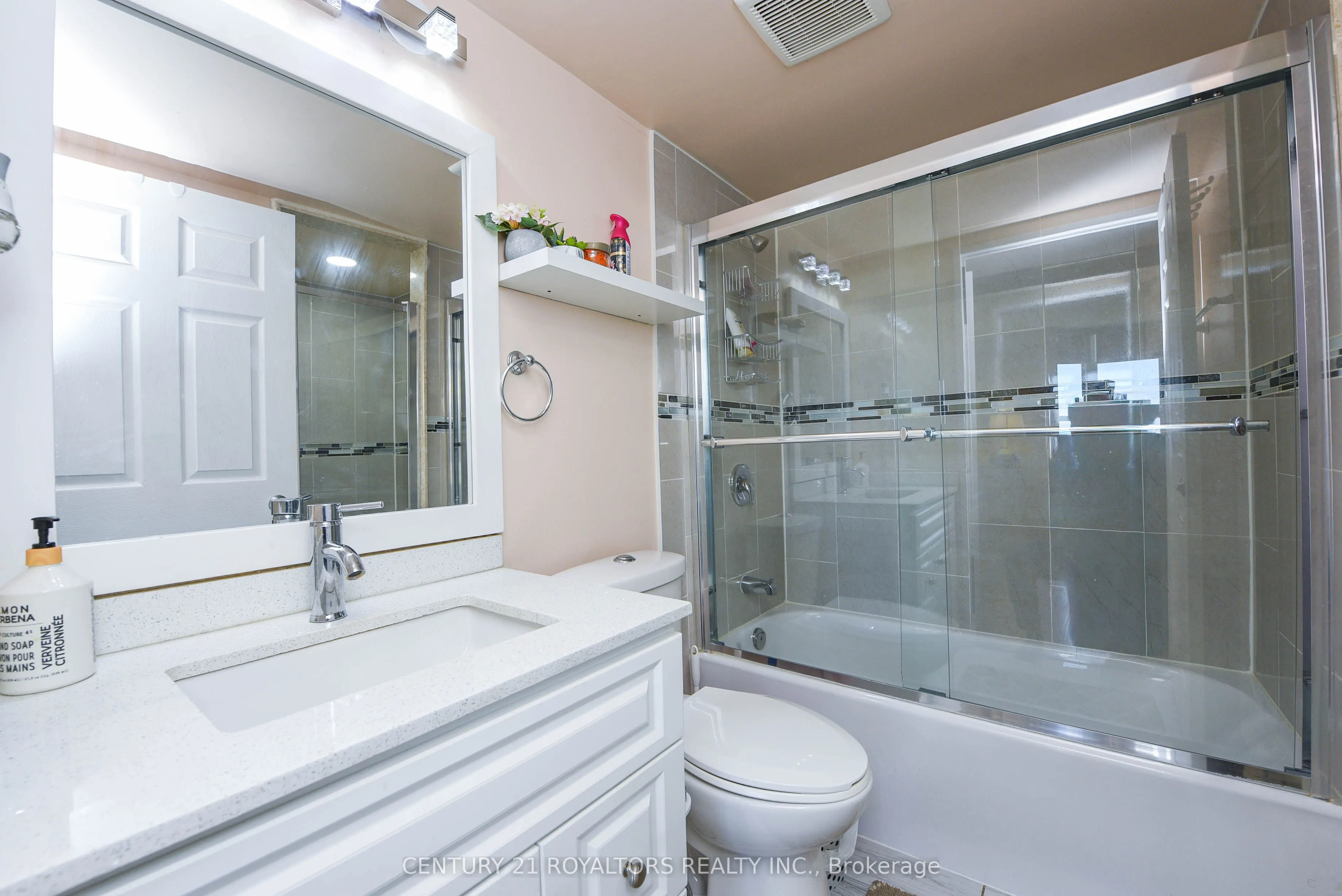 30 Malta Avenue, #1602